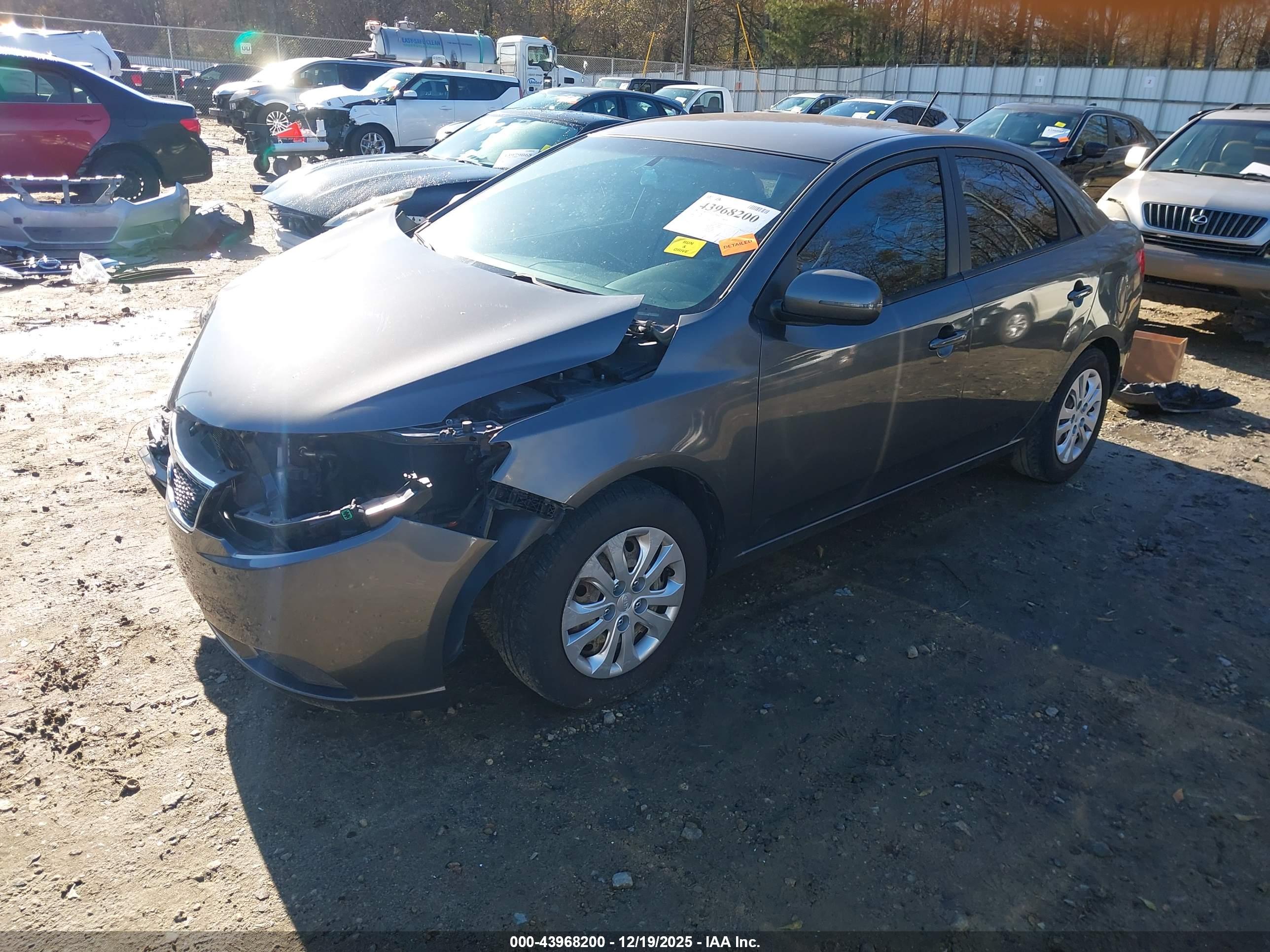 KIA FORTE image 2