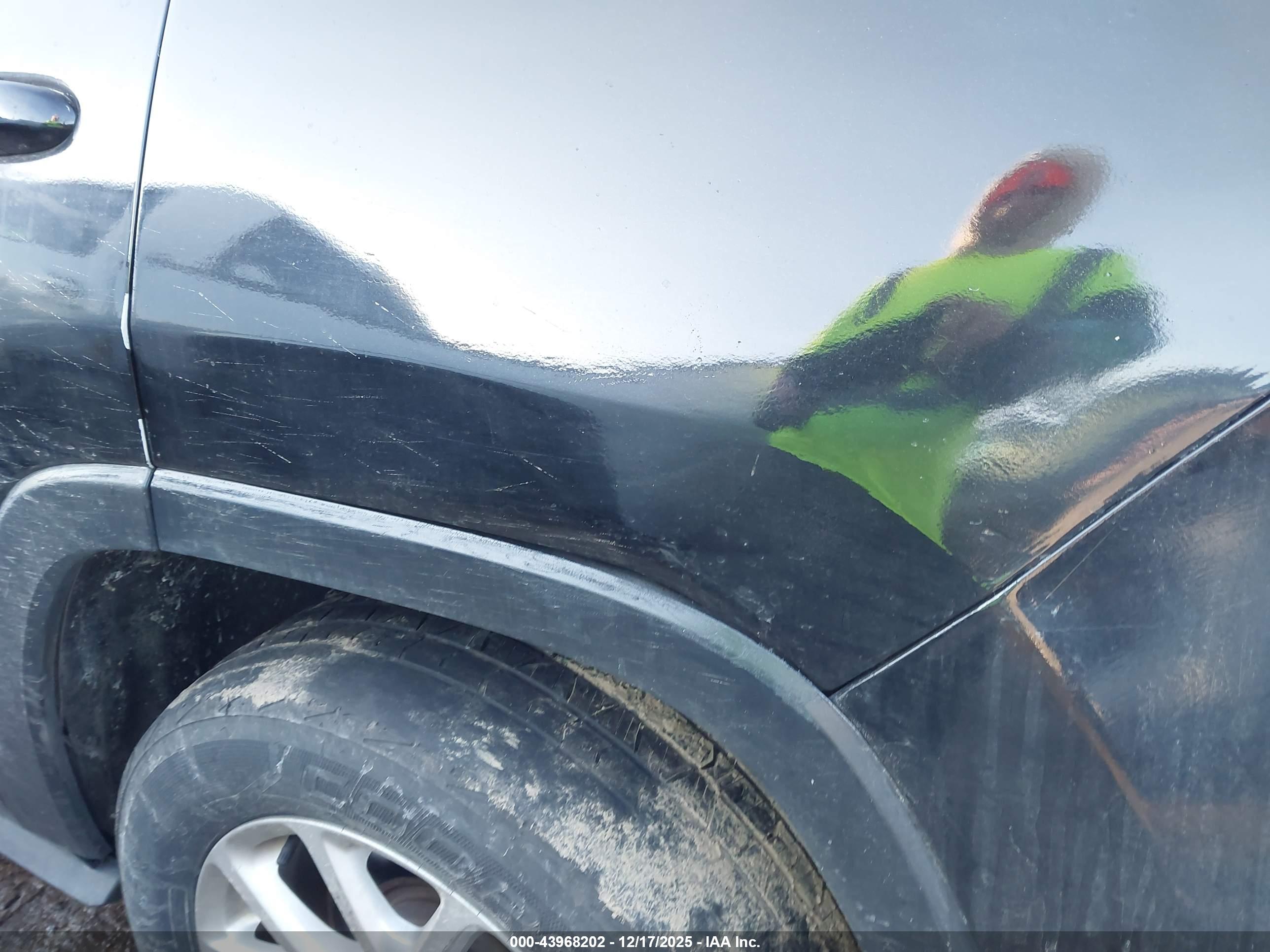JEEP CHEROKEE image 6
