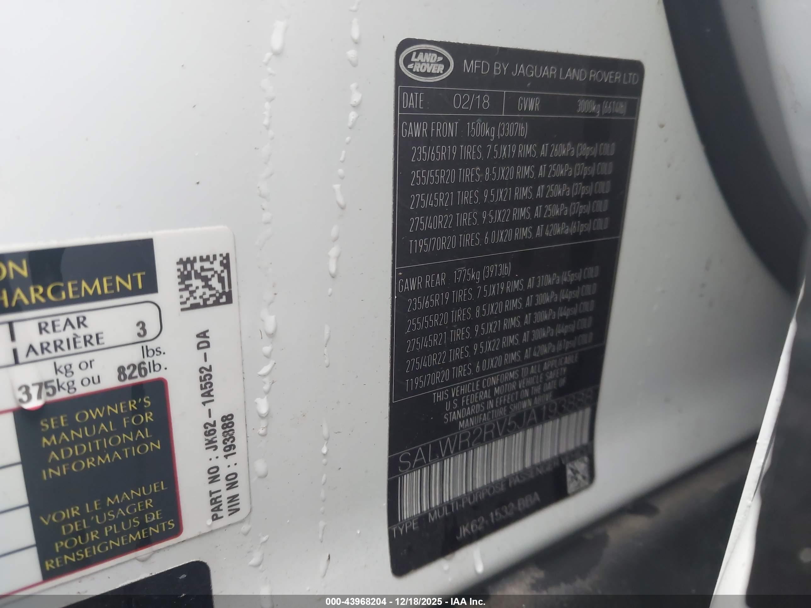 LAND ROVER image 9
