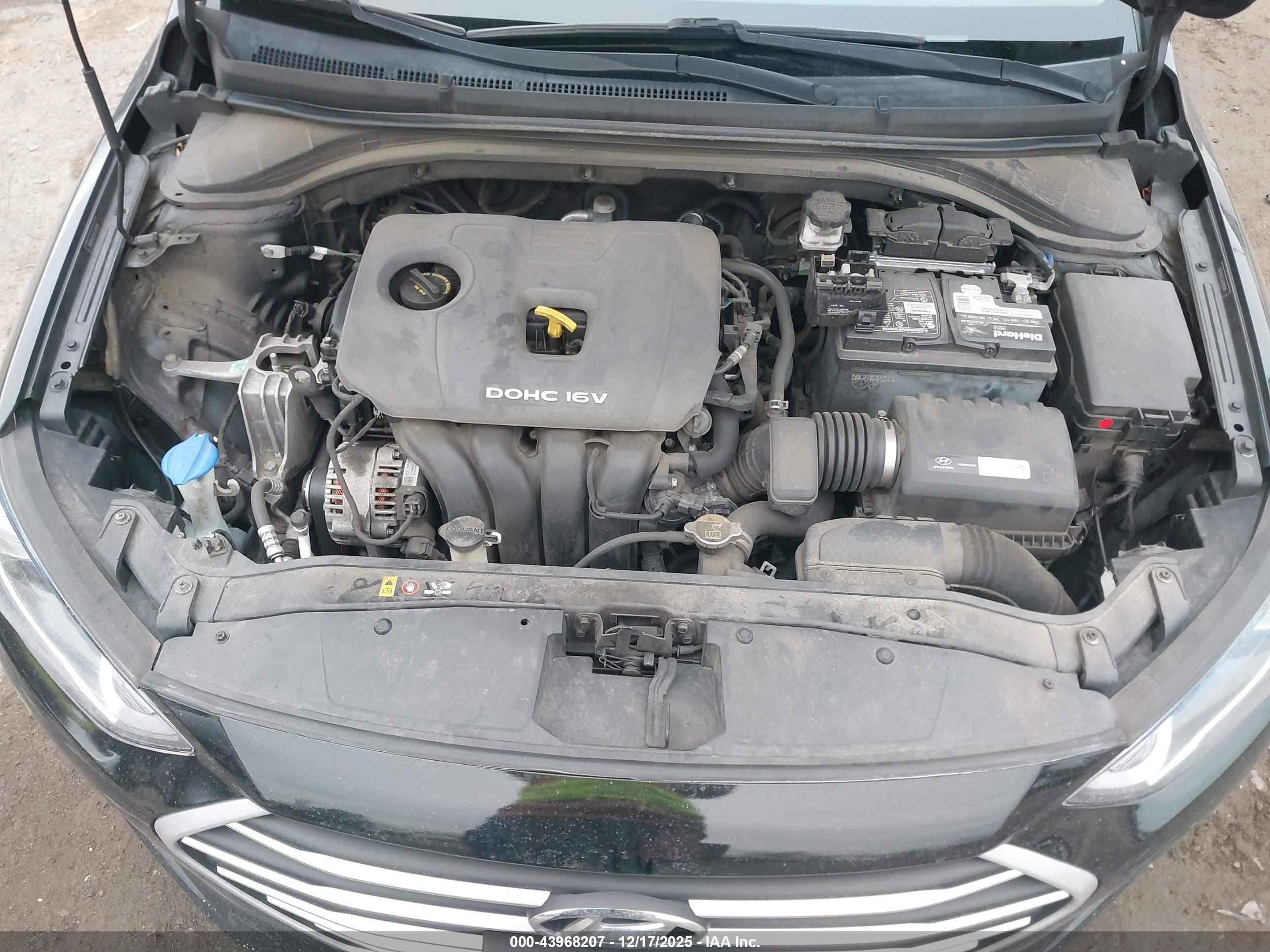 HYUNDAI ELANTRA image 10