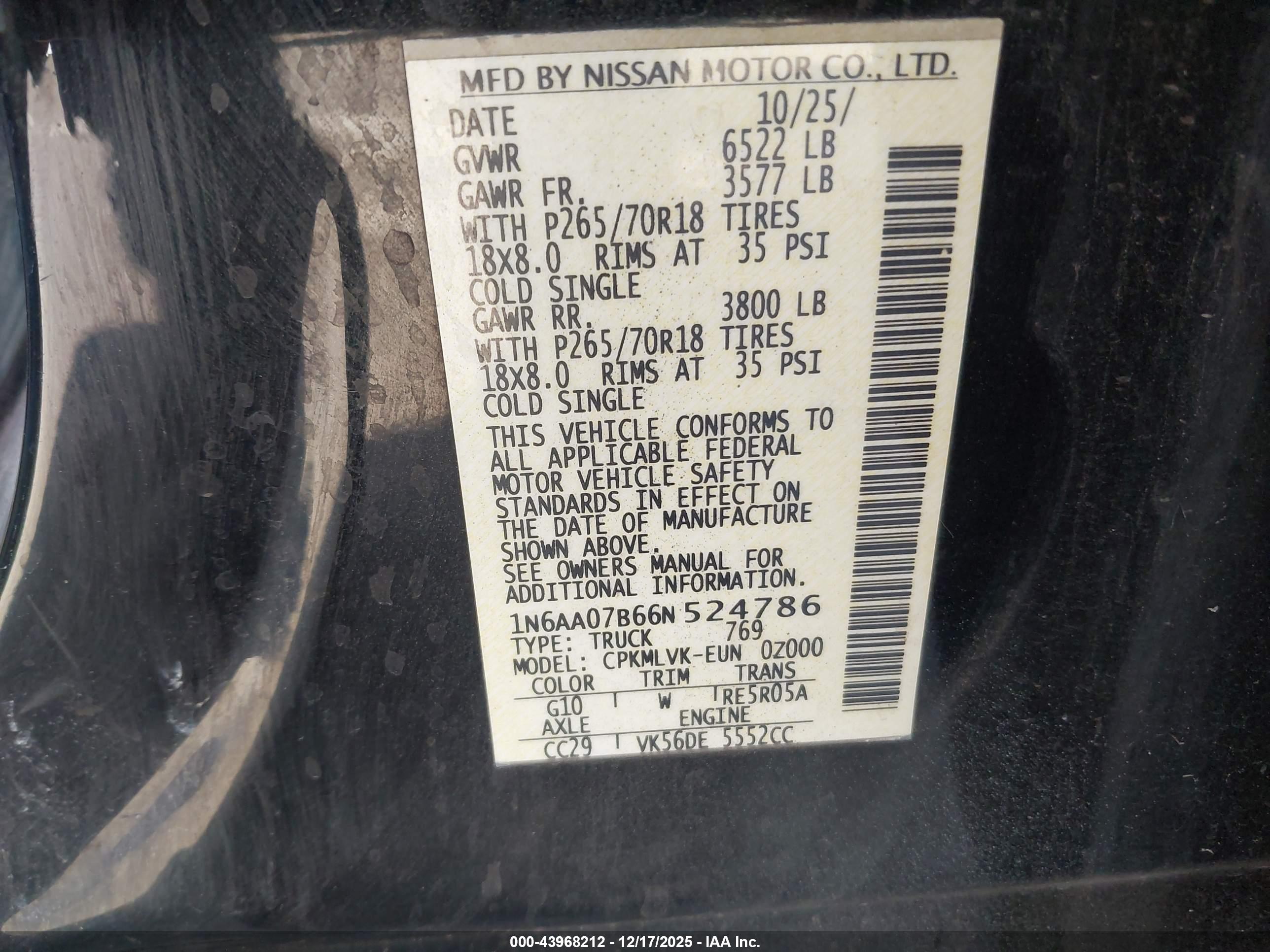 NISSAN TITAN image 9