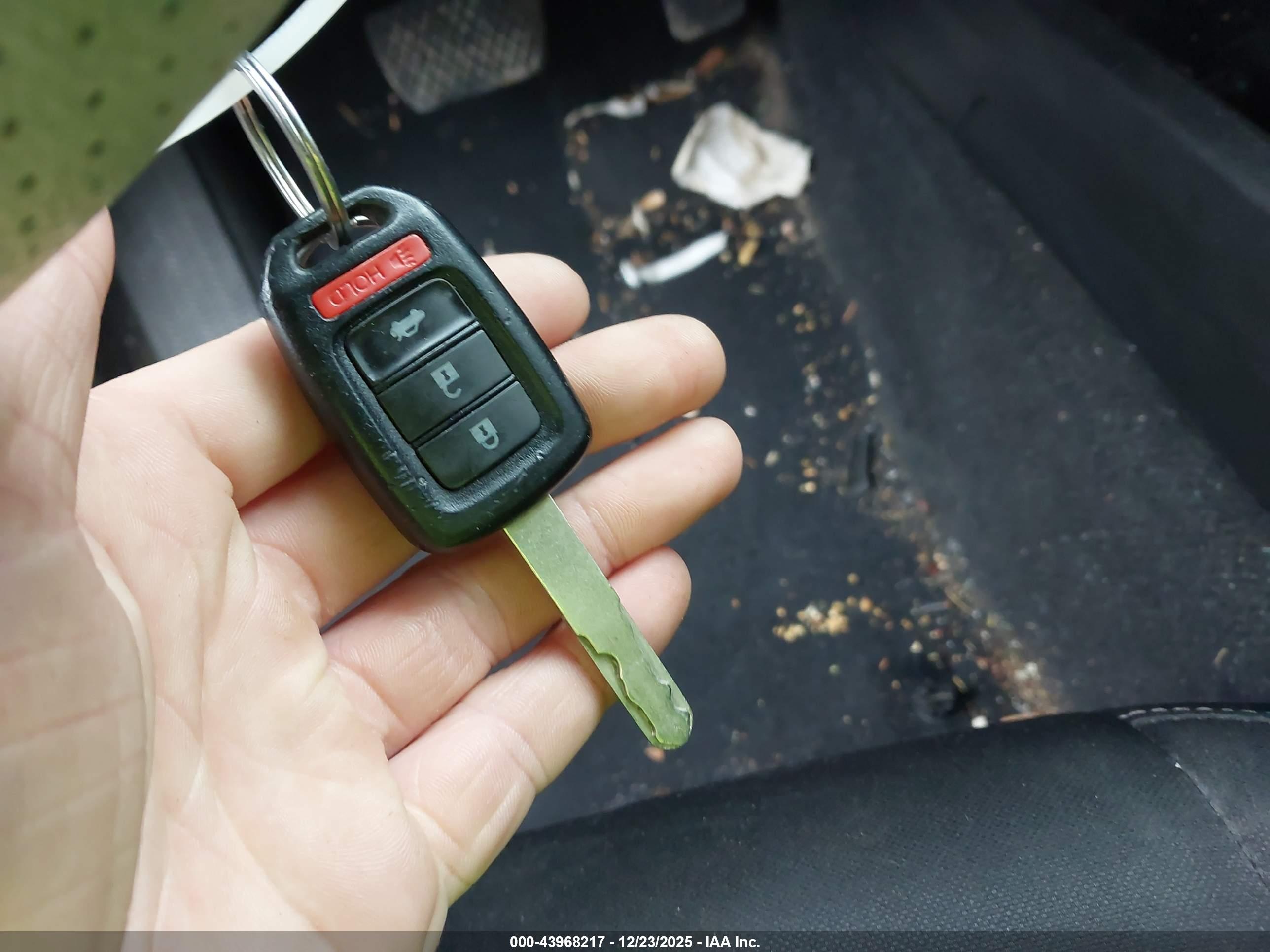 HONDA CIVIC image 11