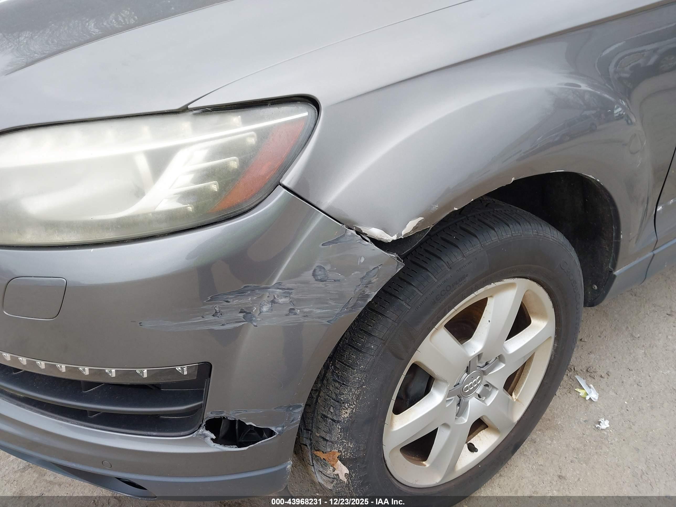 AUDI Q7 image 6
