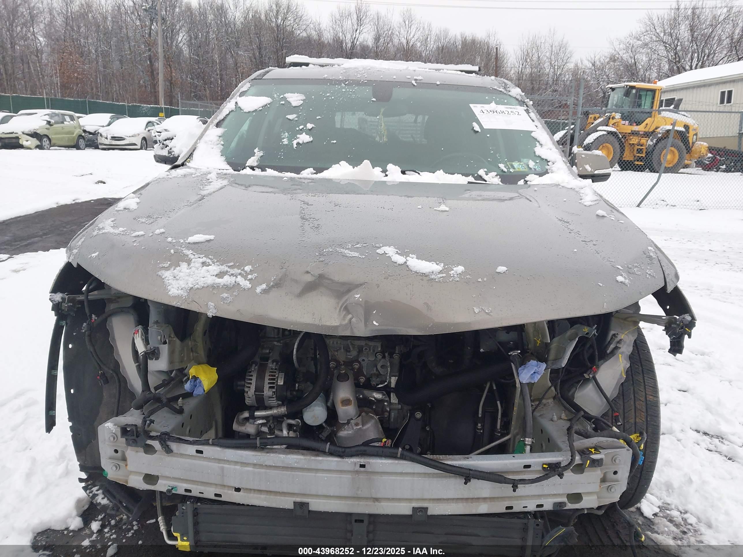 CHEVROLET TRAVERSE image 6