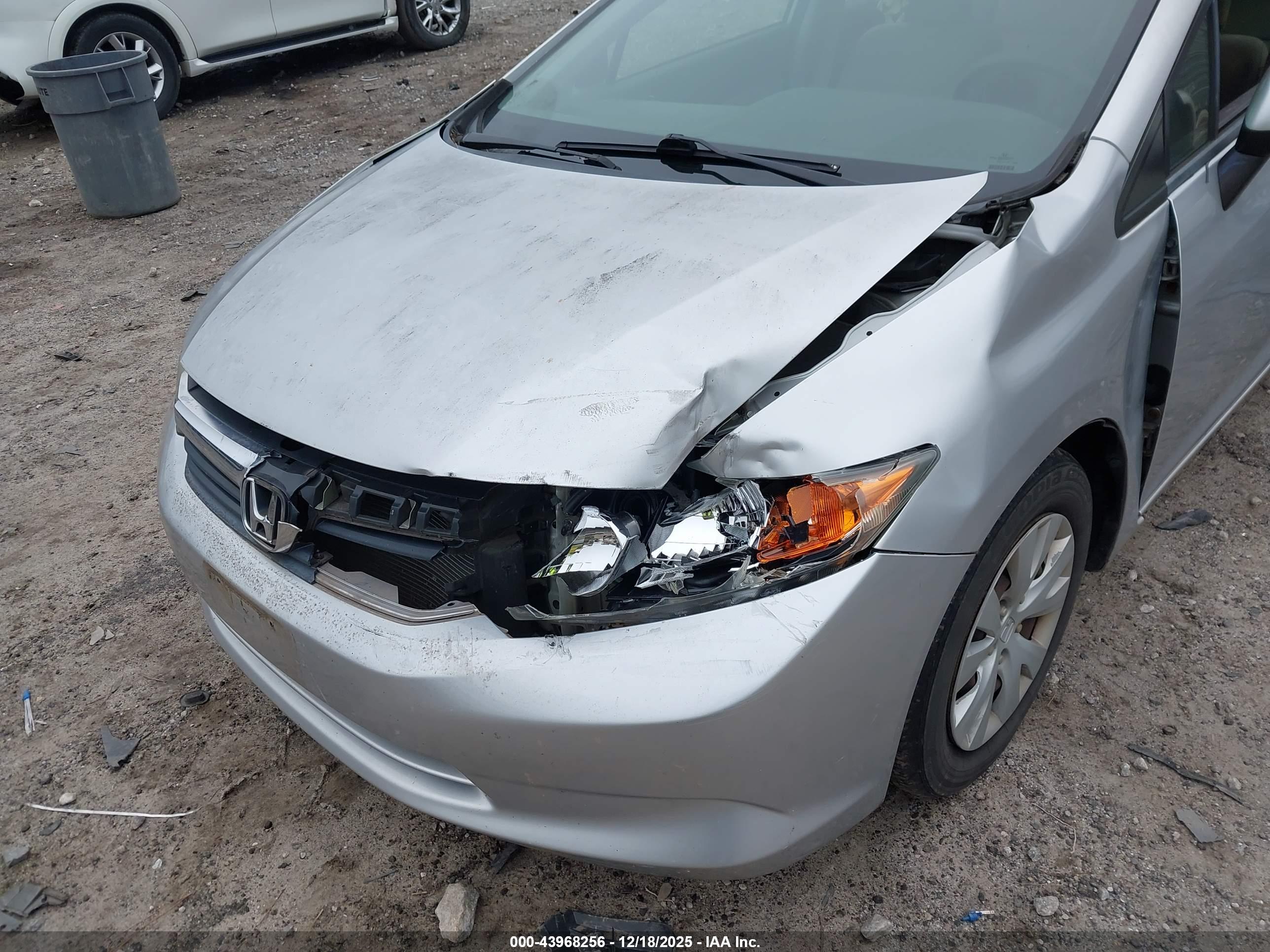 HONDA CIVIC image 6