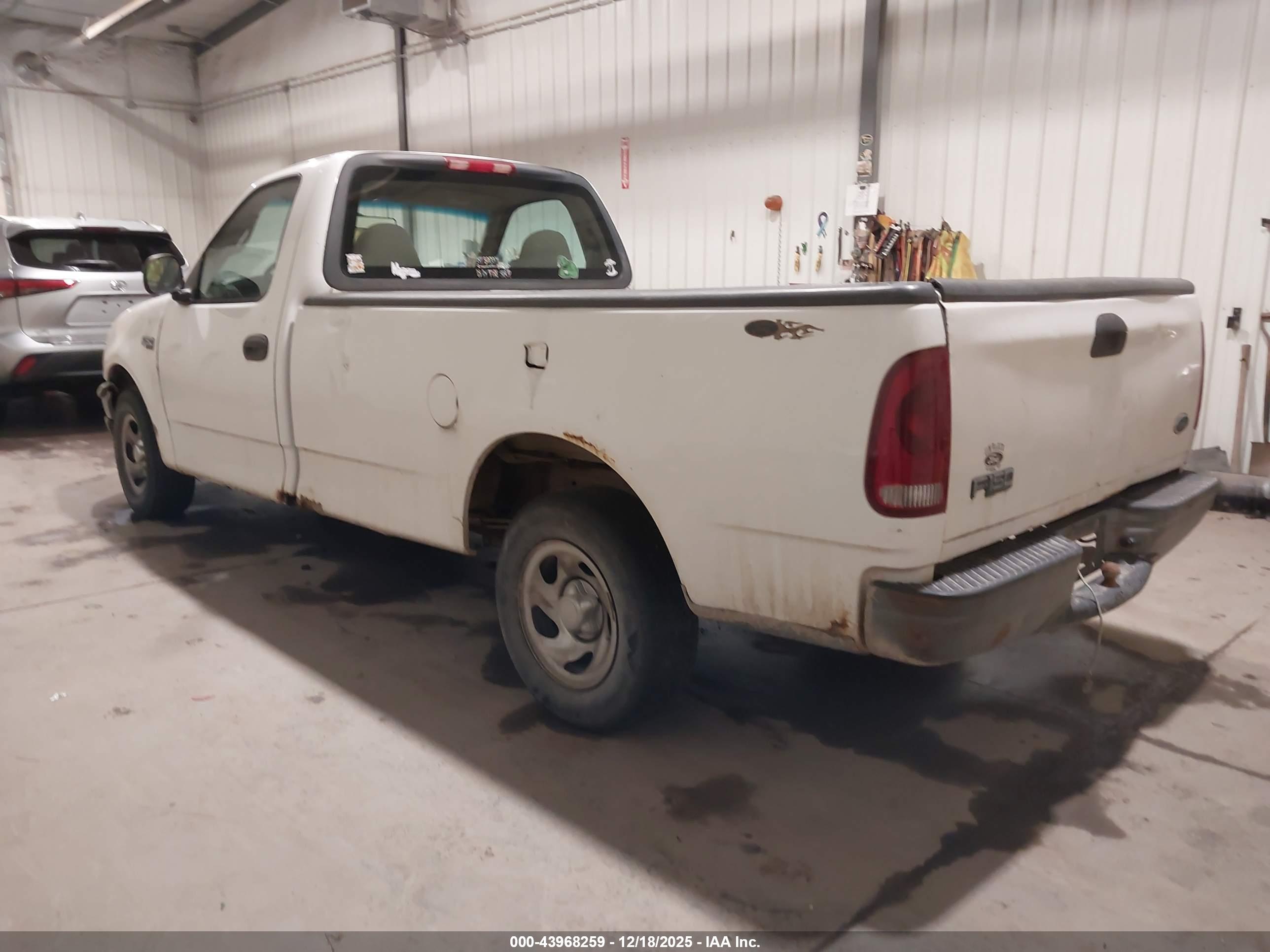 FORD F-150 image 3