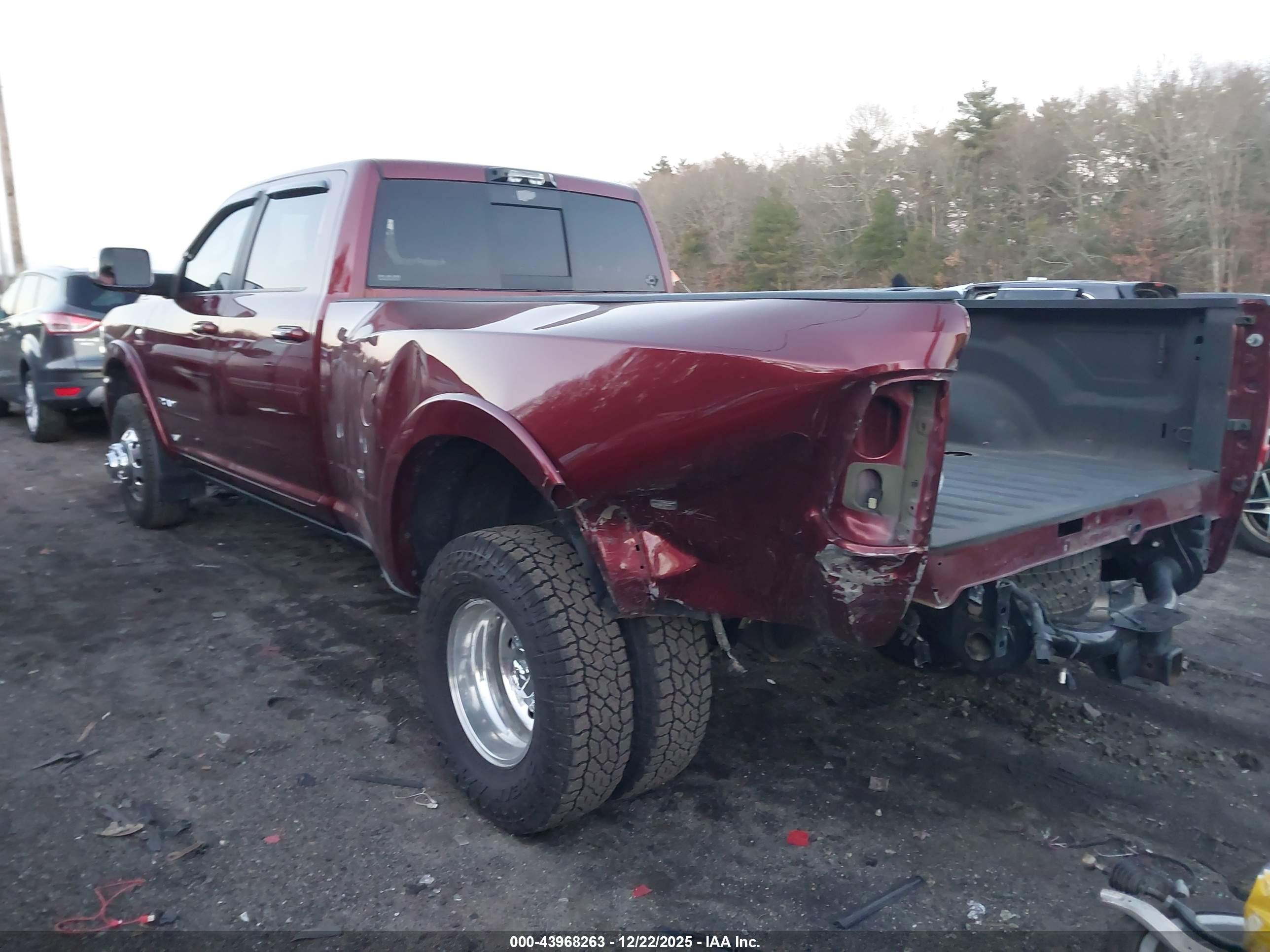 RAM 3500 image 3