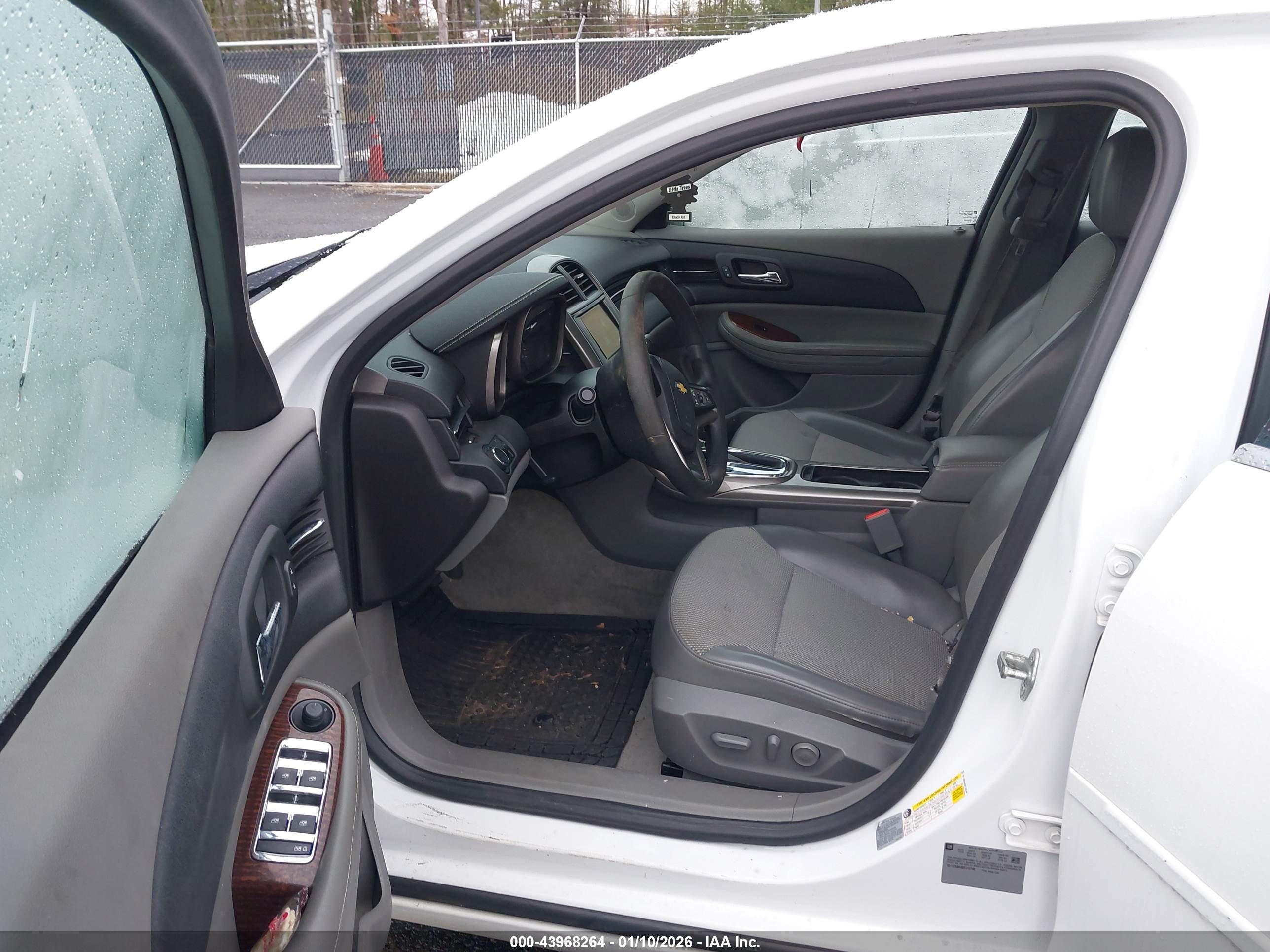 CHEVROLET MALIBU image 5
