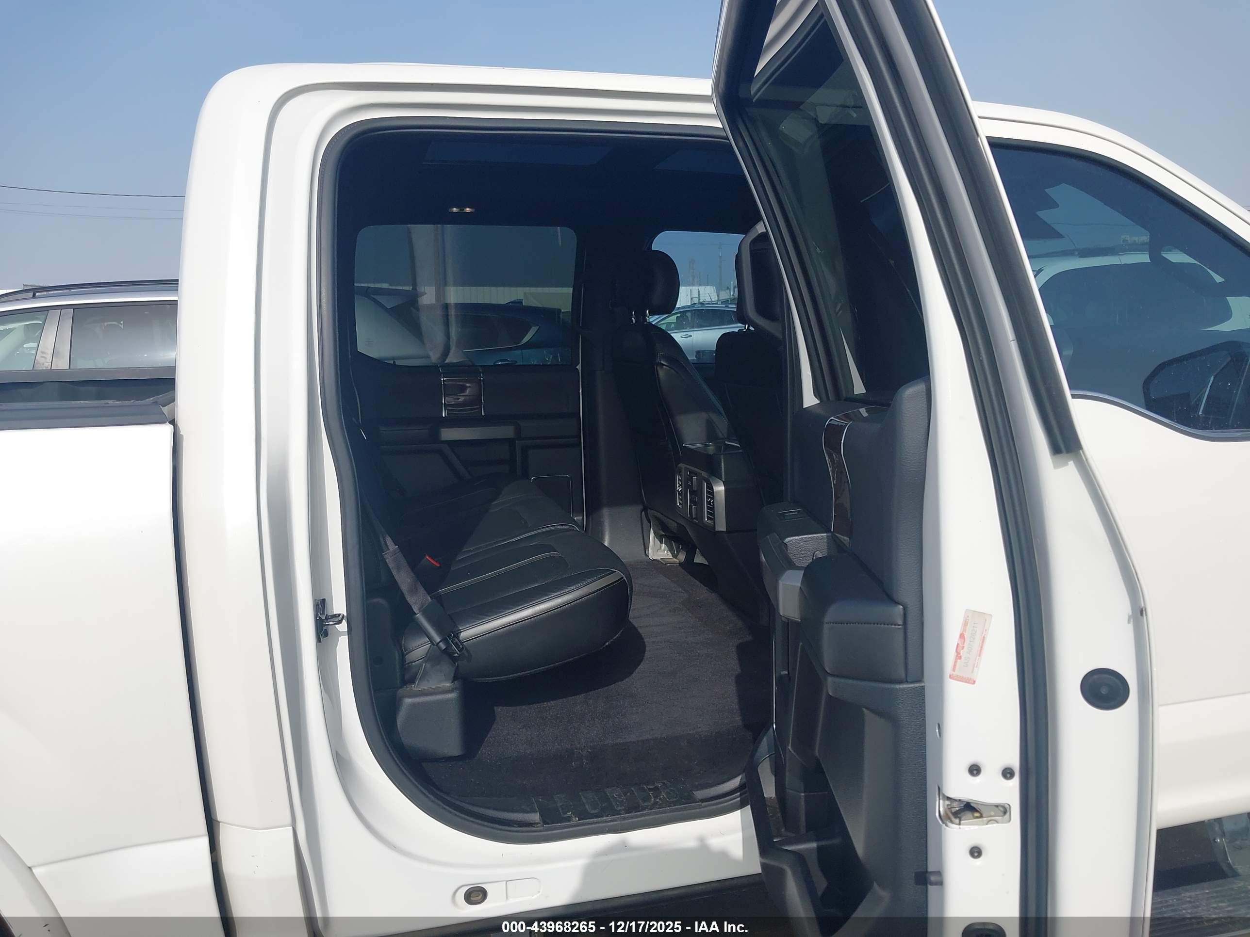 FORD F-150 image 8