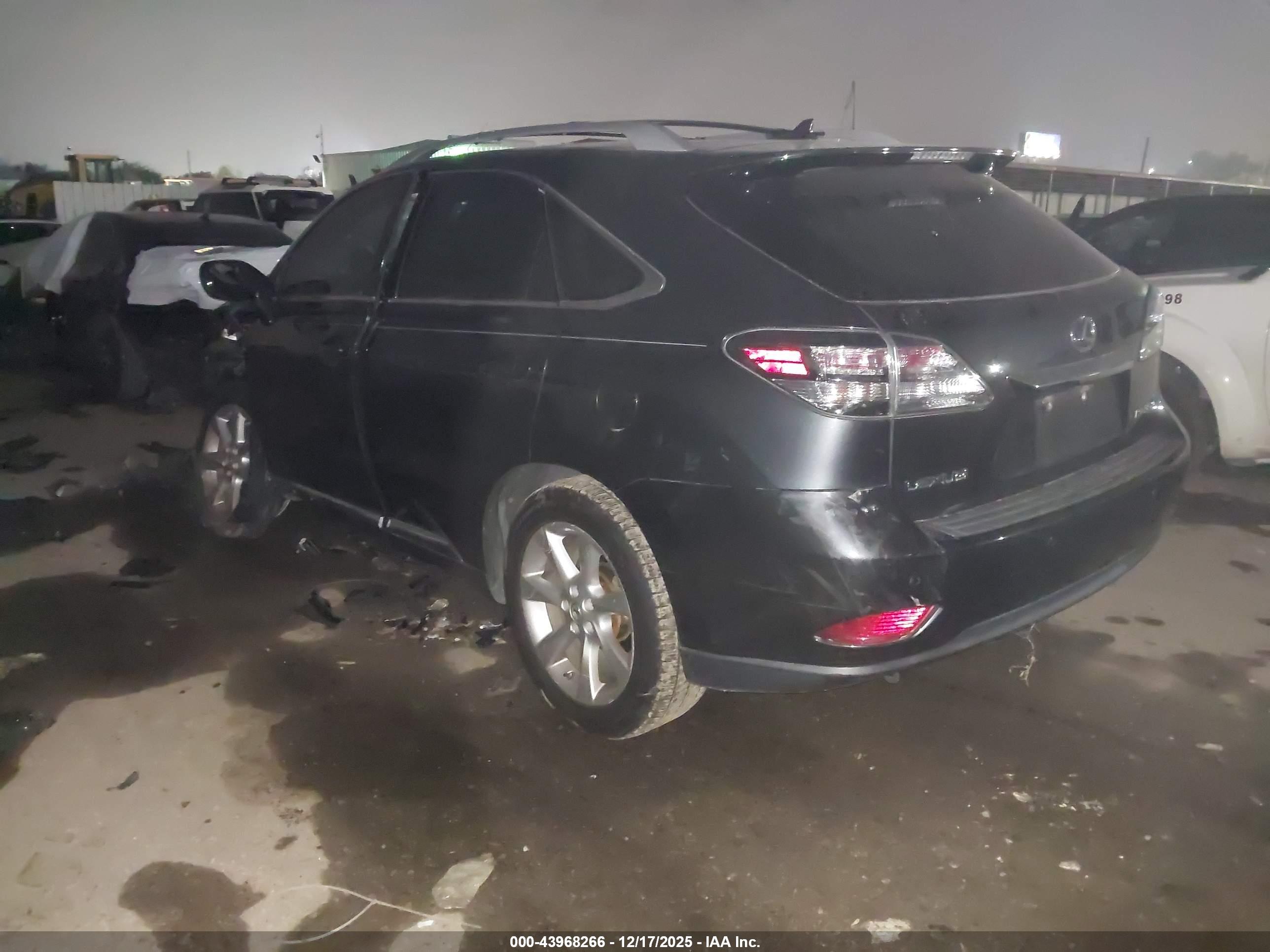 LEXUS RX image 3