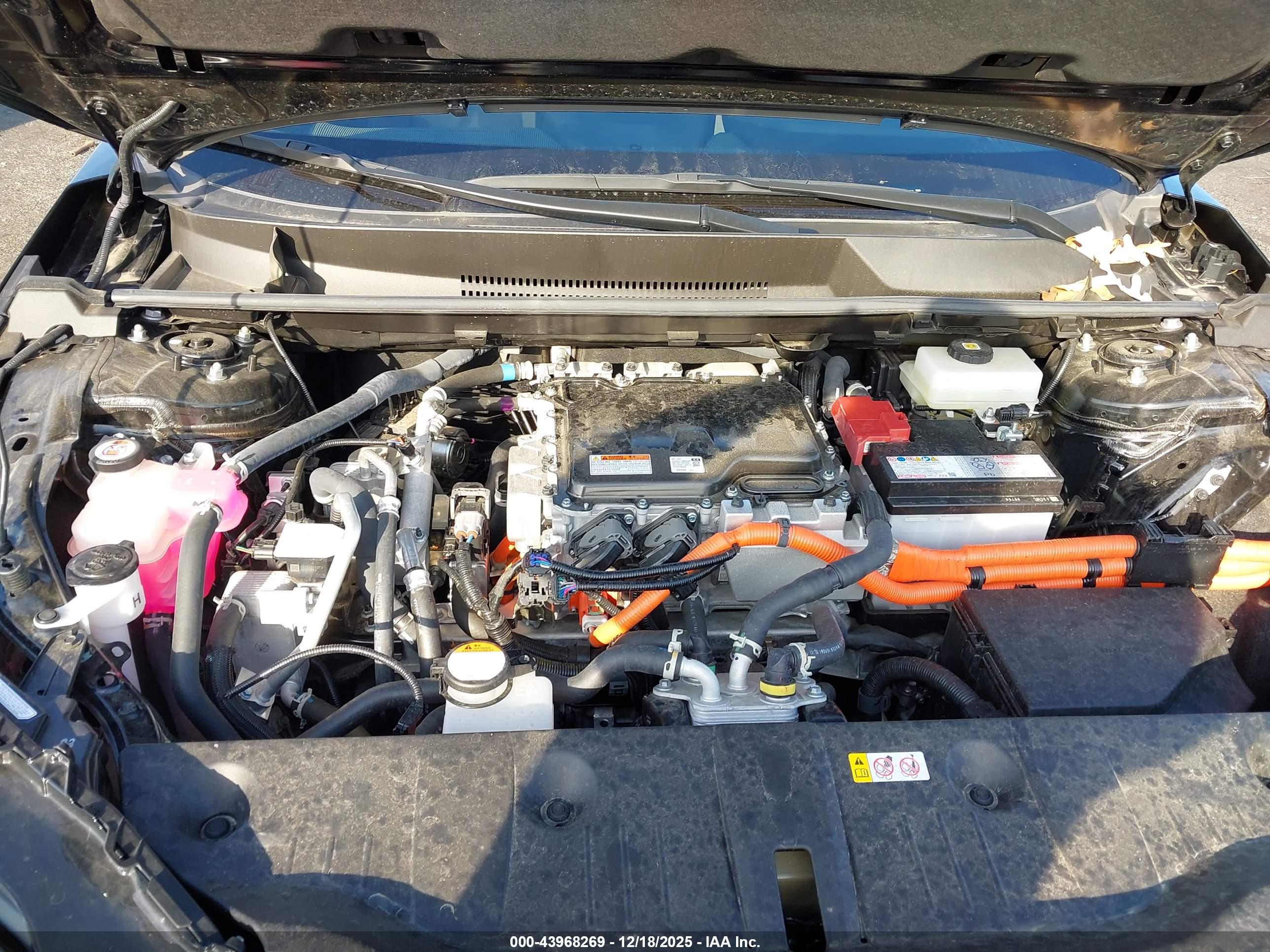 TOYOTA BZ4X image 6