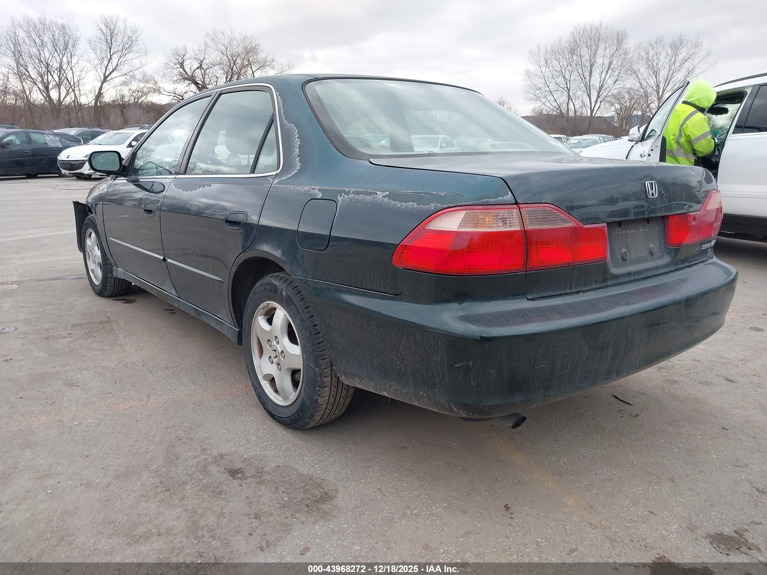 HONDA ACCORD image 3