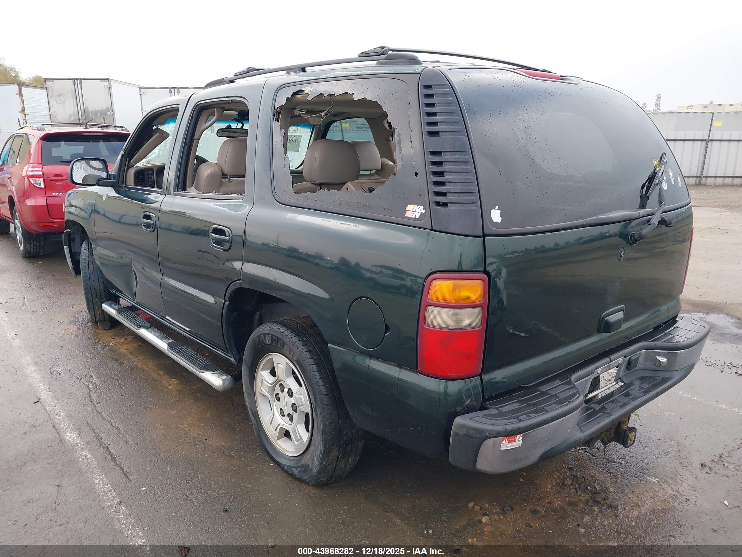 CHEVROLET TAHOE image 3