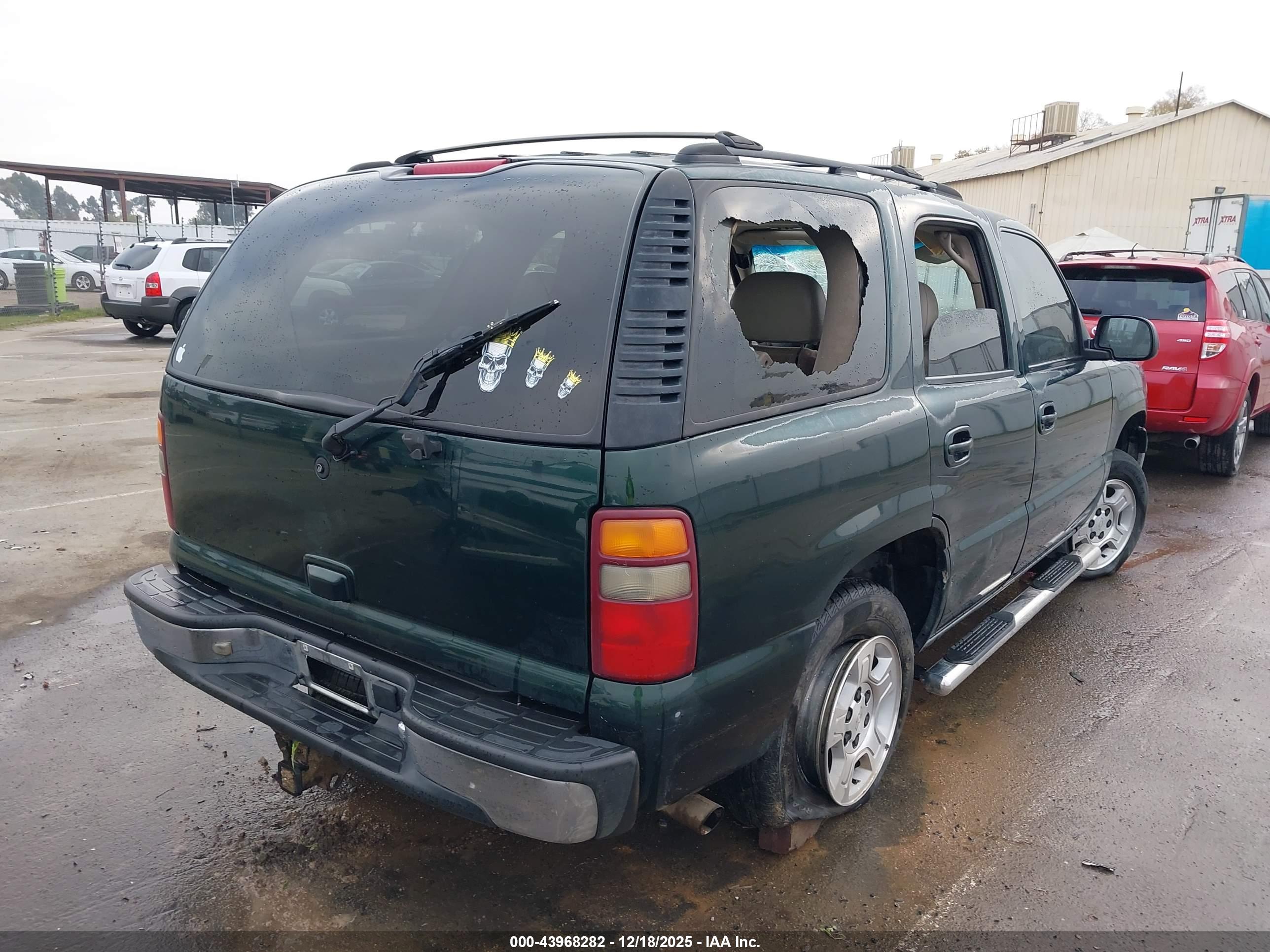CHEVROLET TAHOE image 4