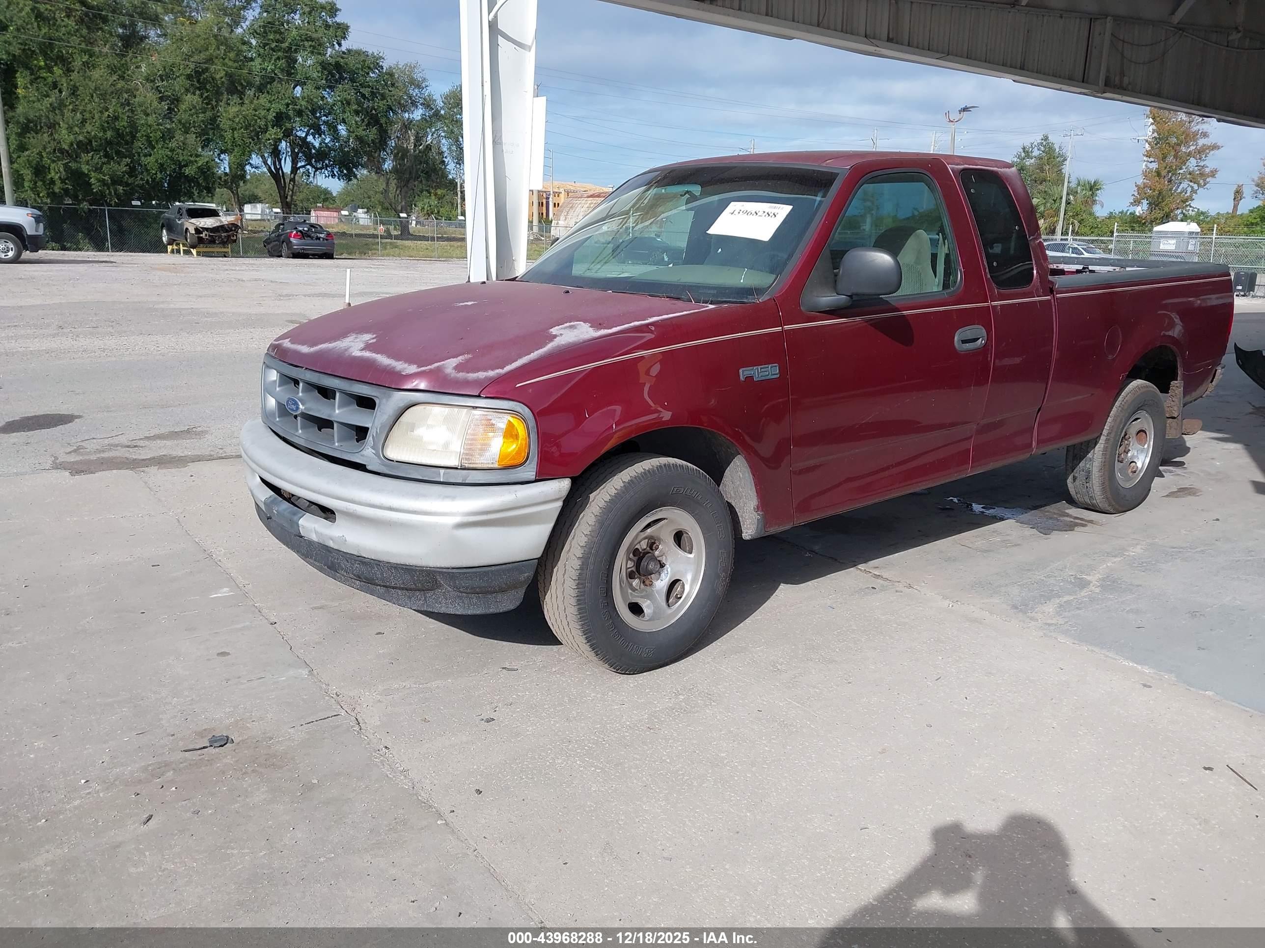 FORD F-150 image 2