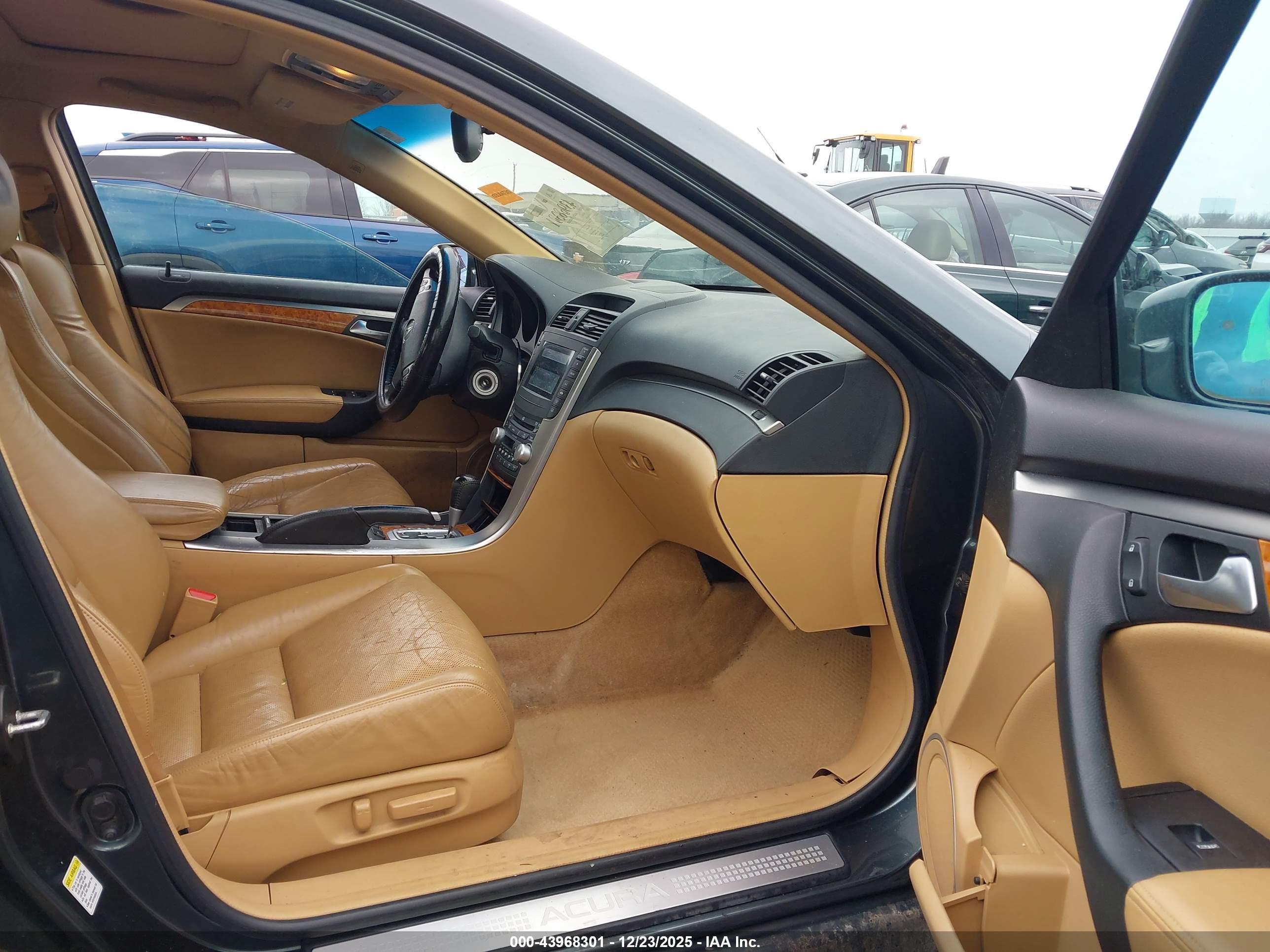 ACURA TL image 5