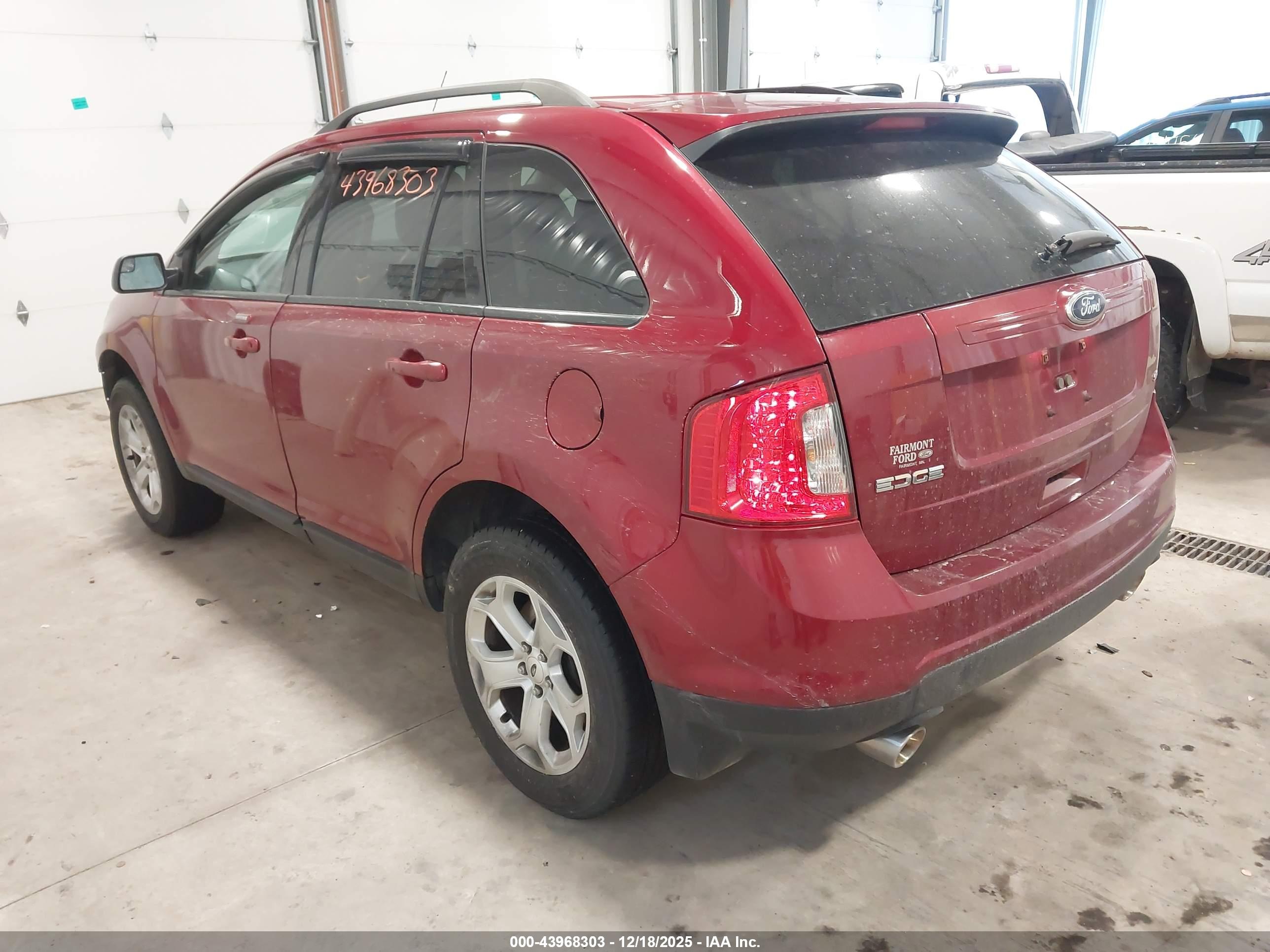 FORD EDGE image 3