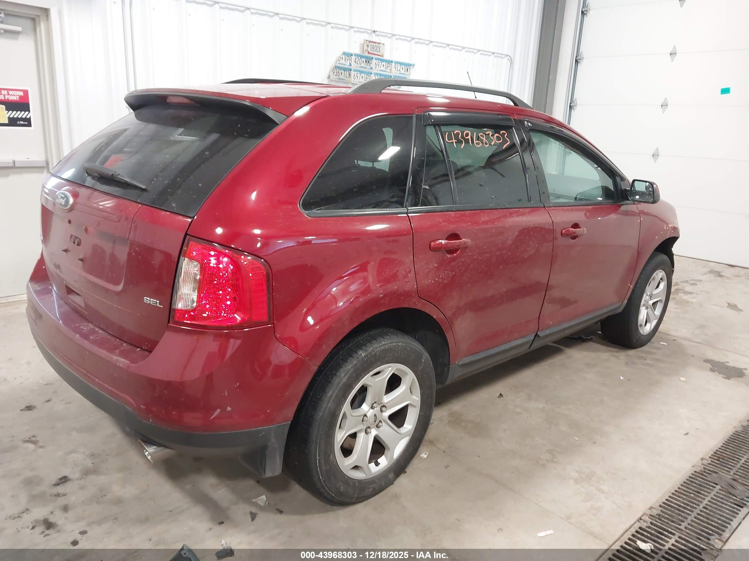 FORD EDGE image 4