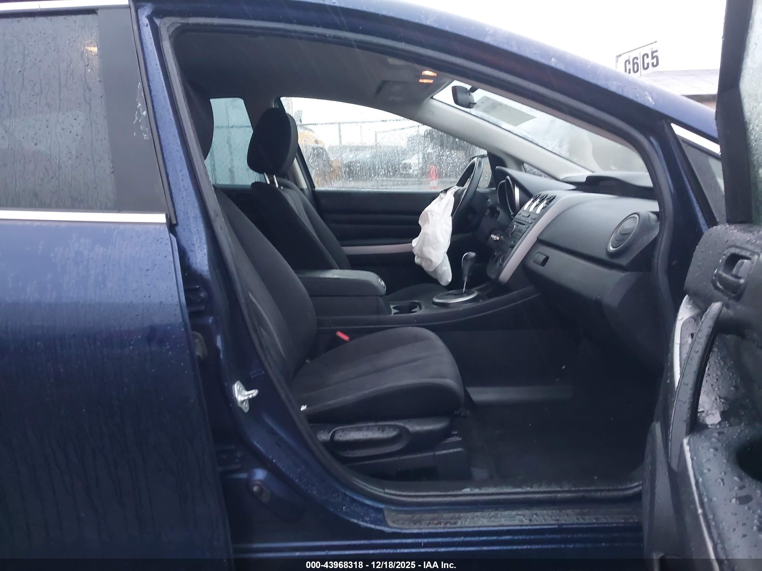 MAZDA CX-7 image 5