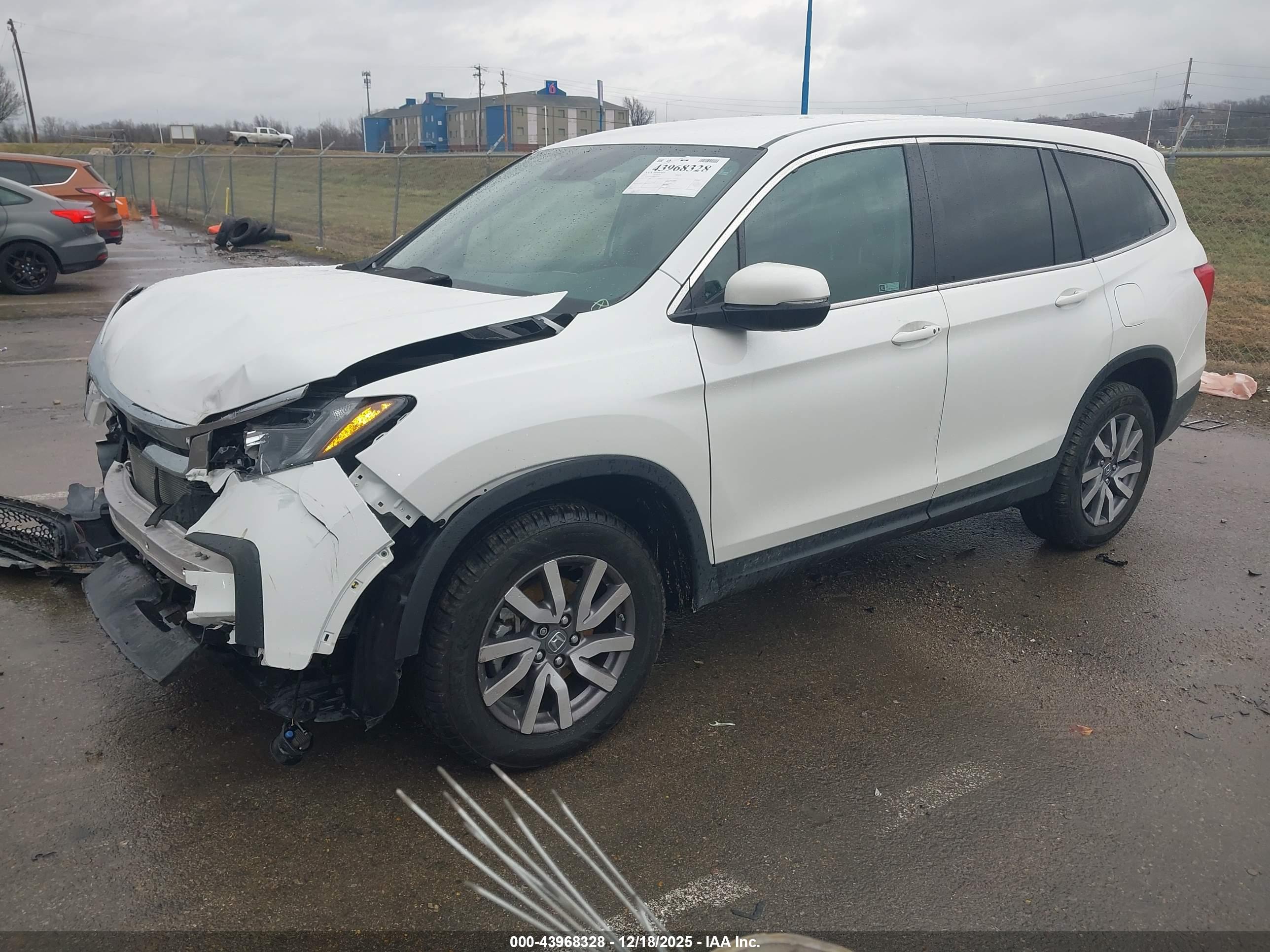 HONDA PILOT image 2