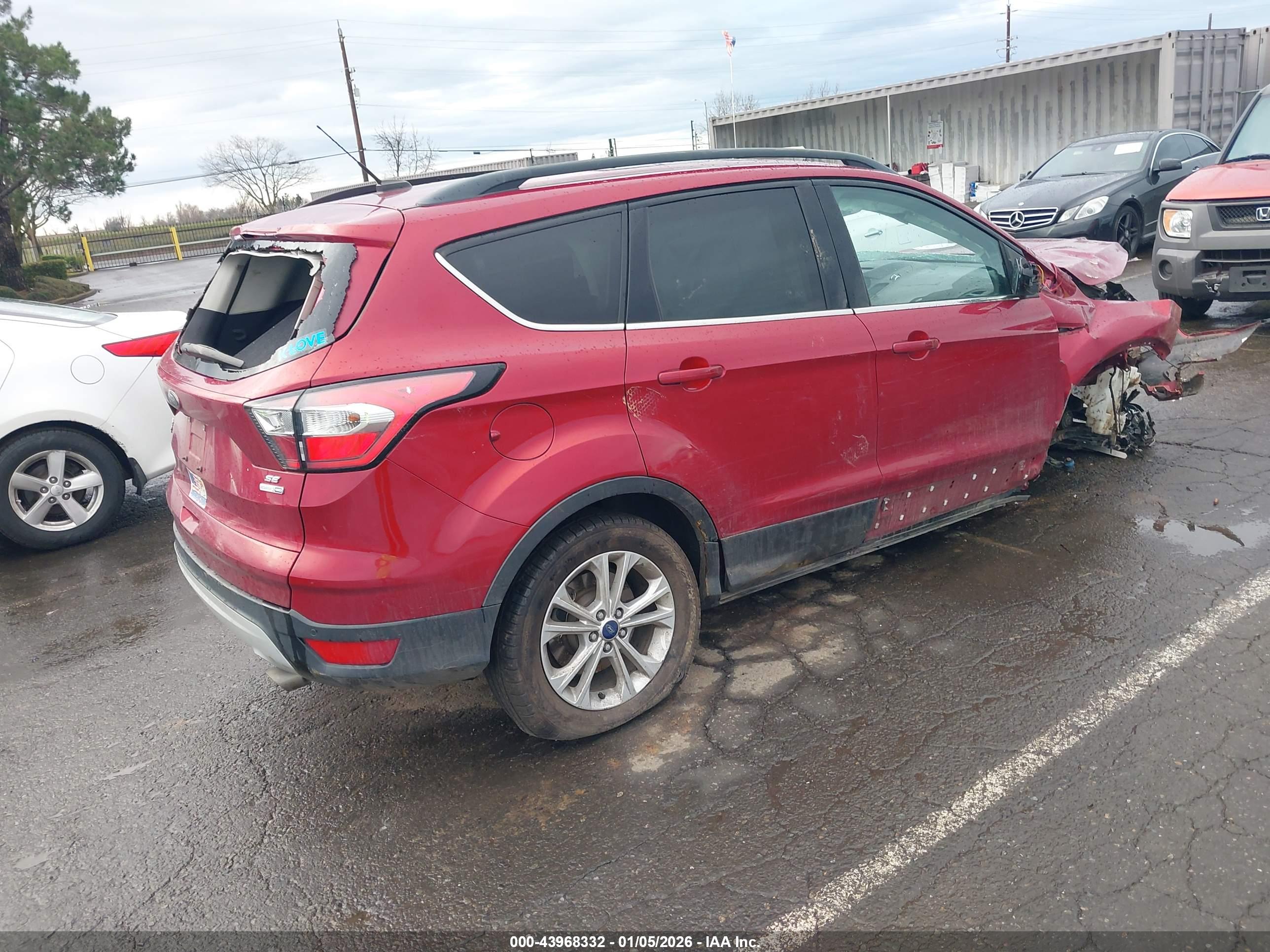 FORD ESCAPE image 4