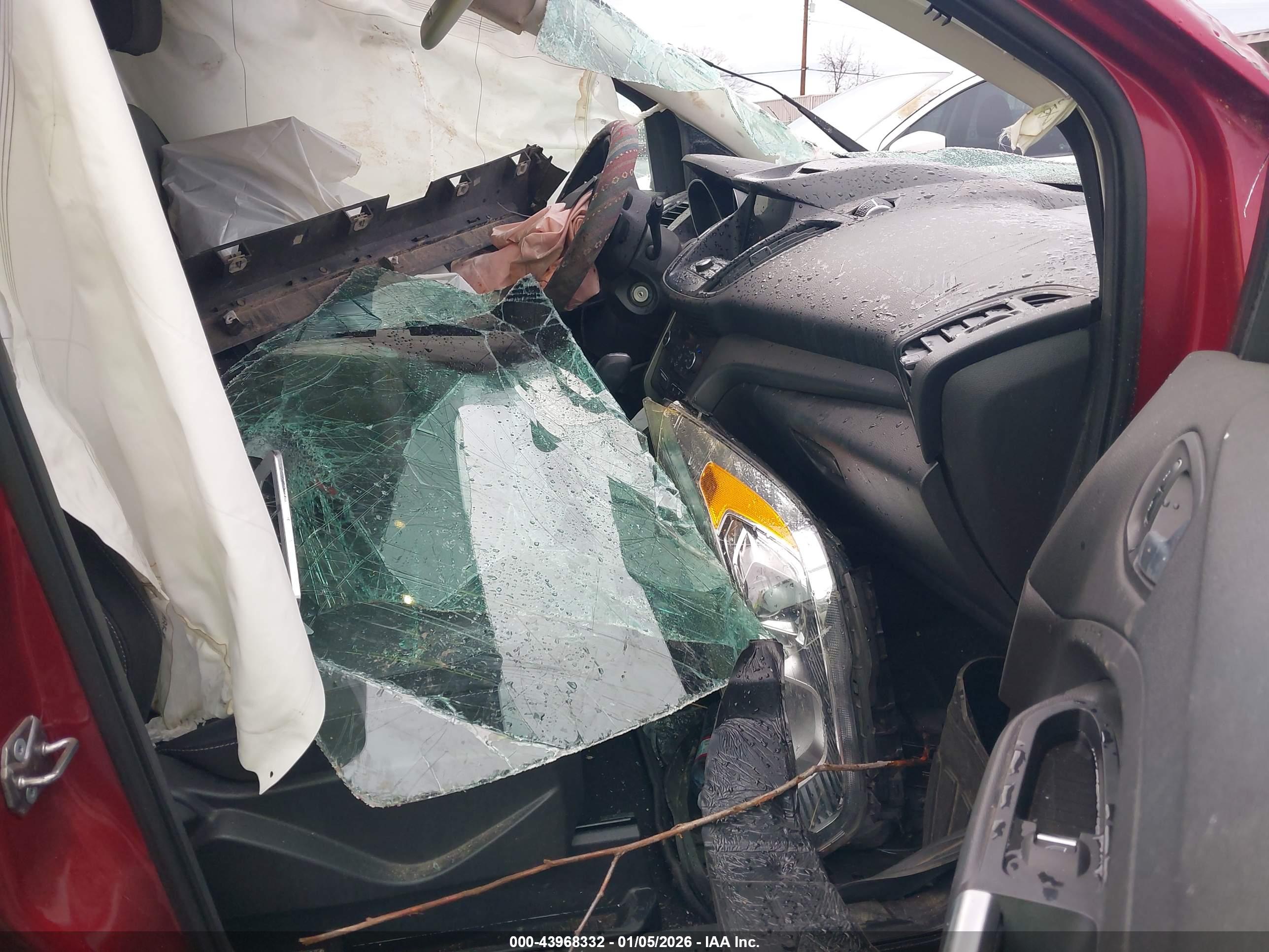 FORD ESCAPE image 5