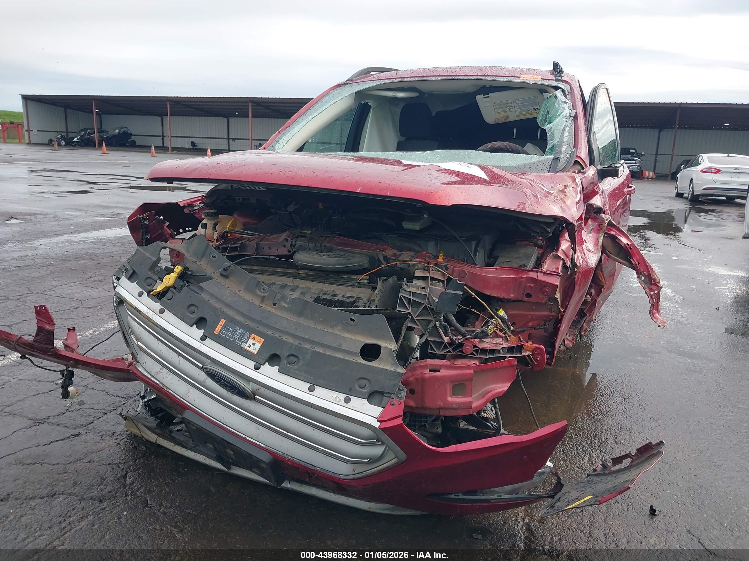 FORD ESCAPE image 6