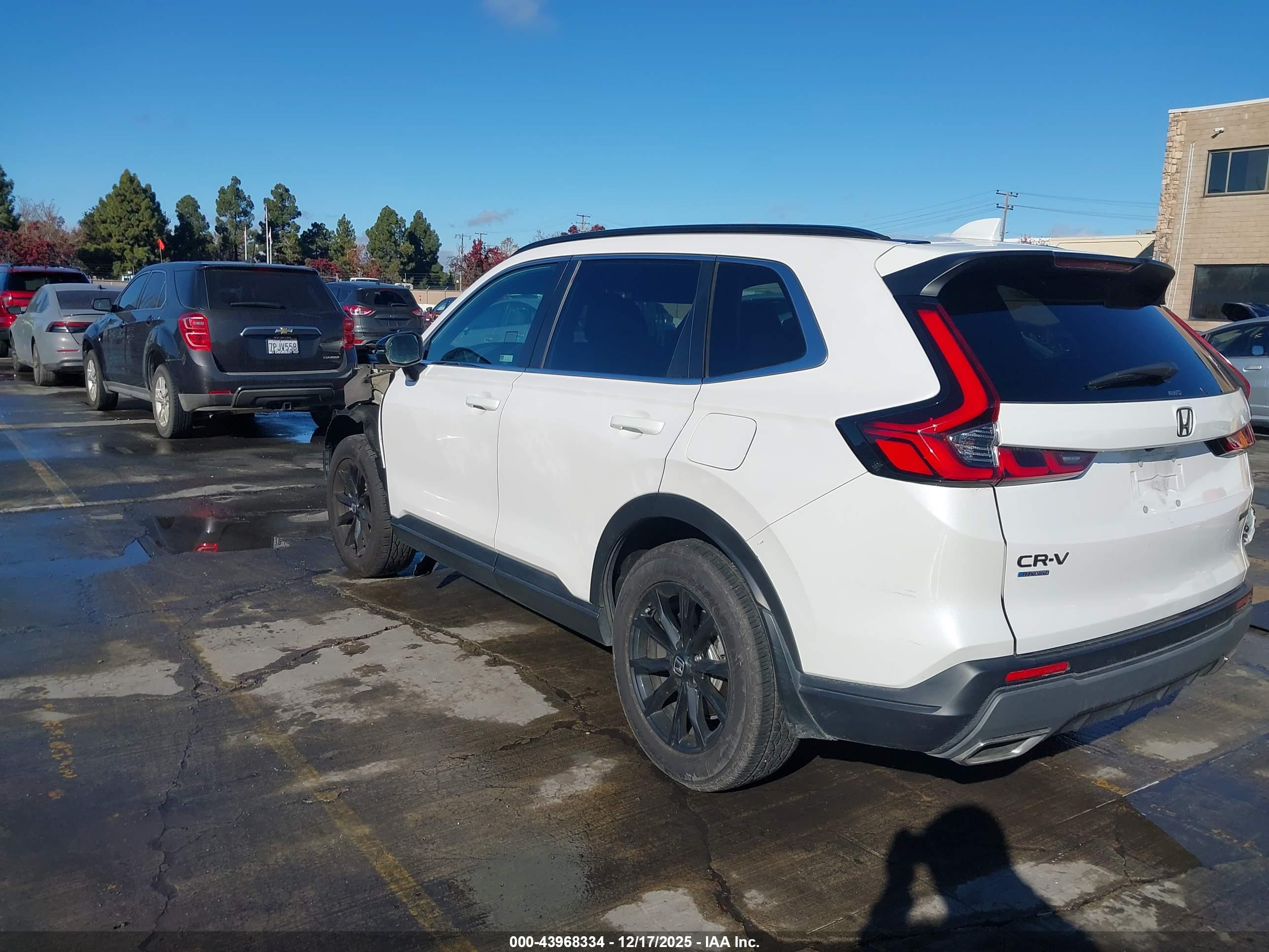 HONDA CR-V image 3