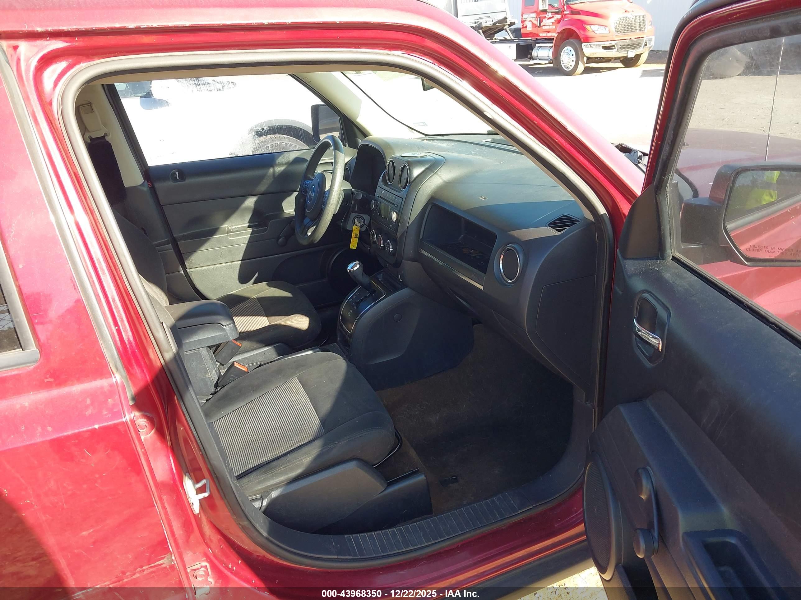 JEEP PATRIOT image 5