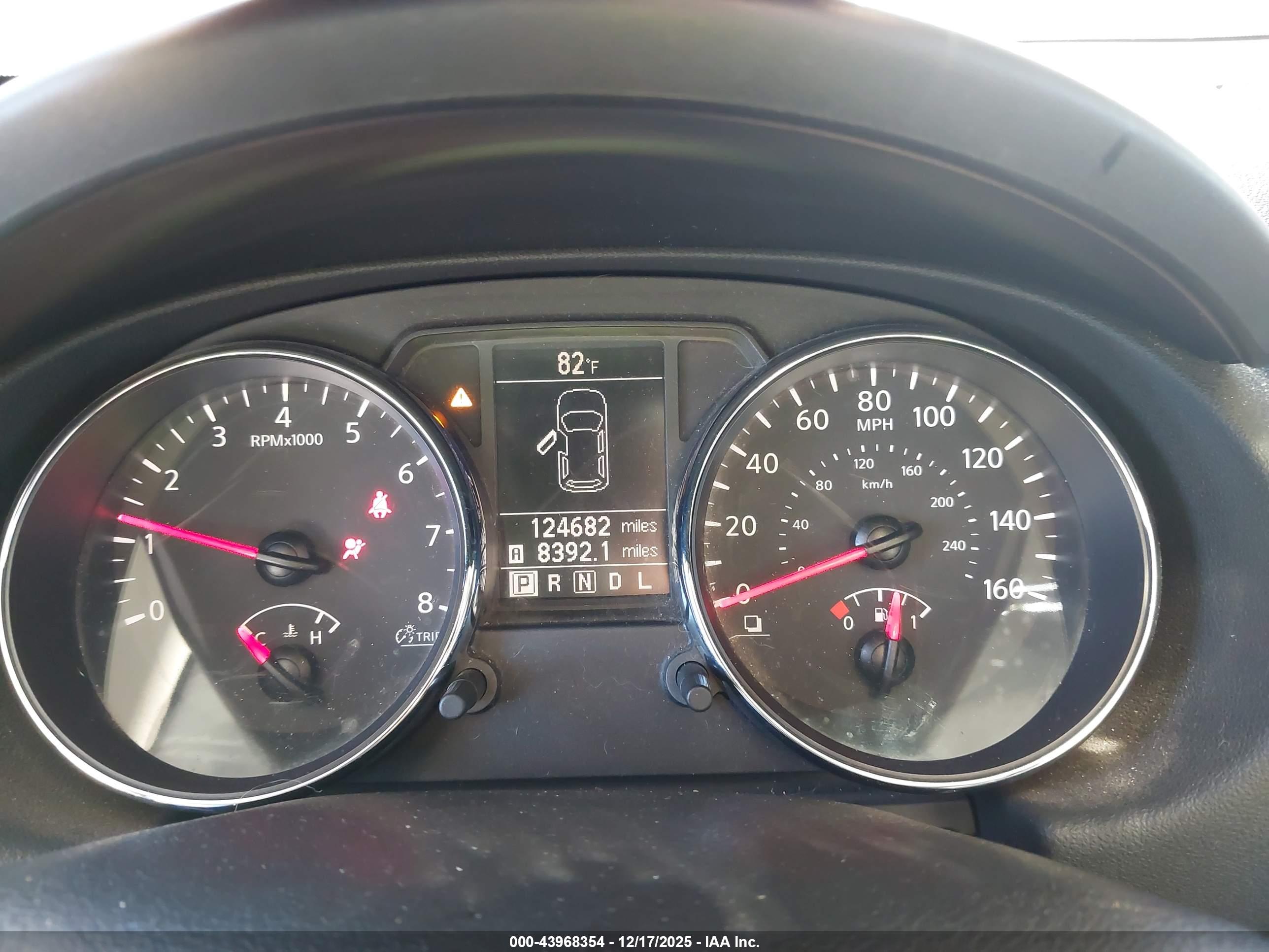 NISSAN ROGUE image 7