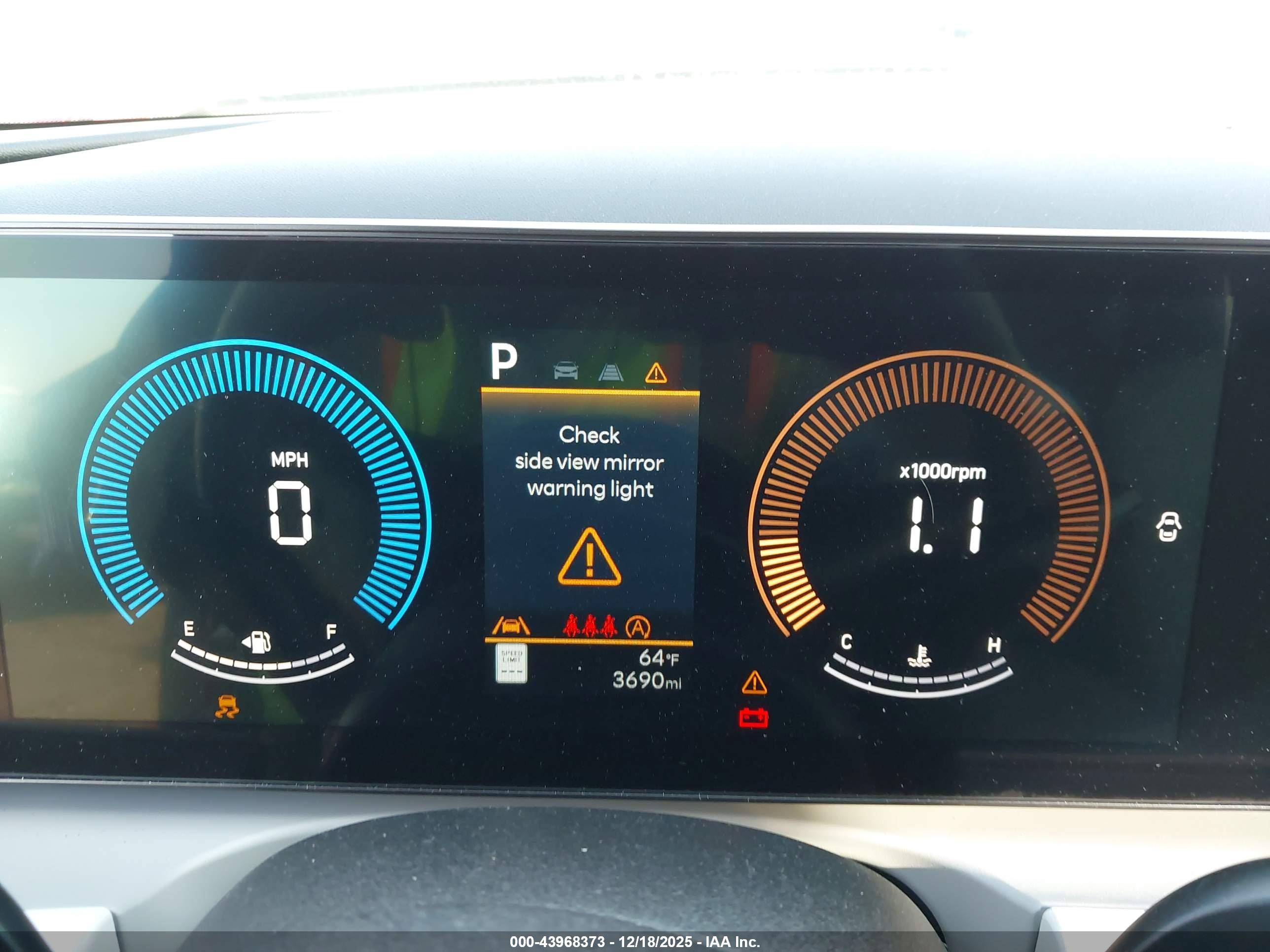 HYUNDAI TUCSON image 7