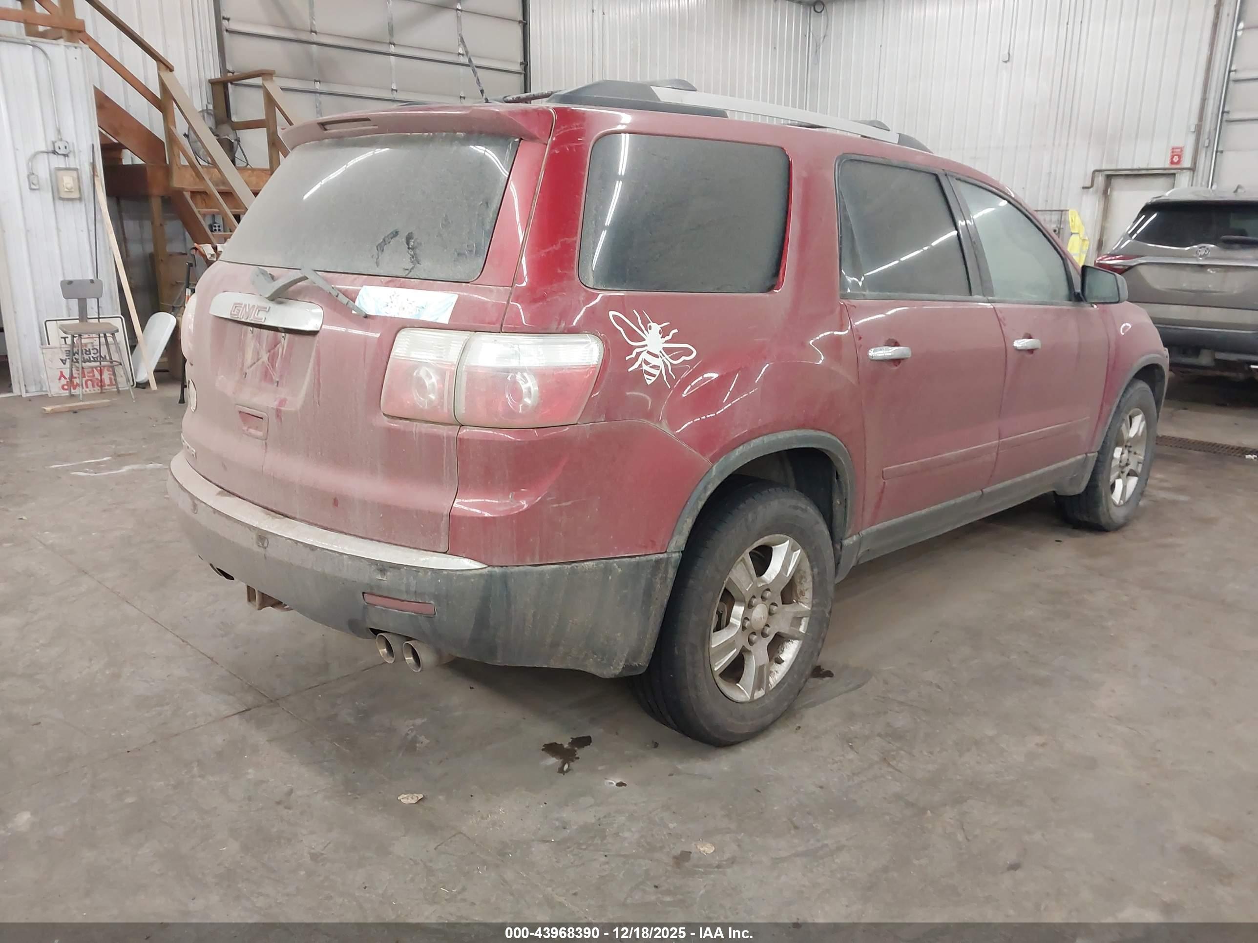 GMC ACADIA image 4