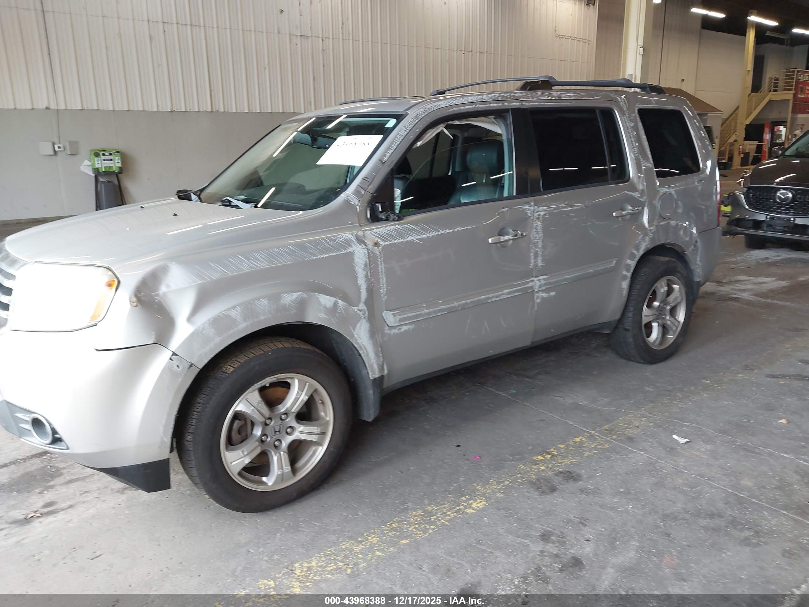 HONDA PILOT image 6