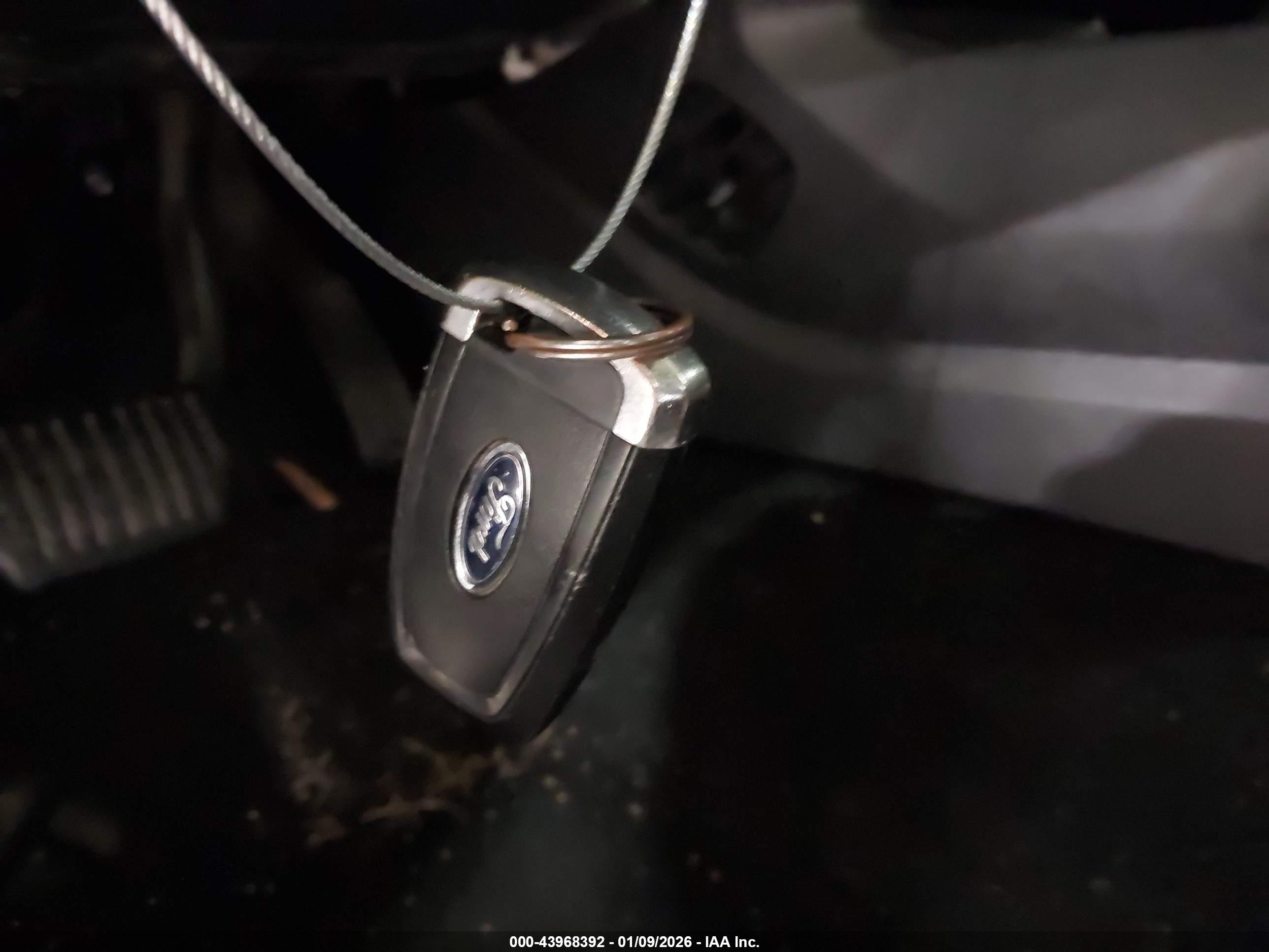 FORD FUSION image 11