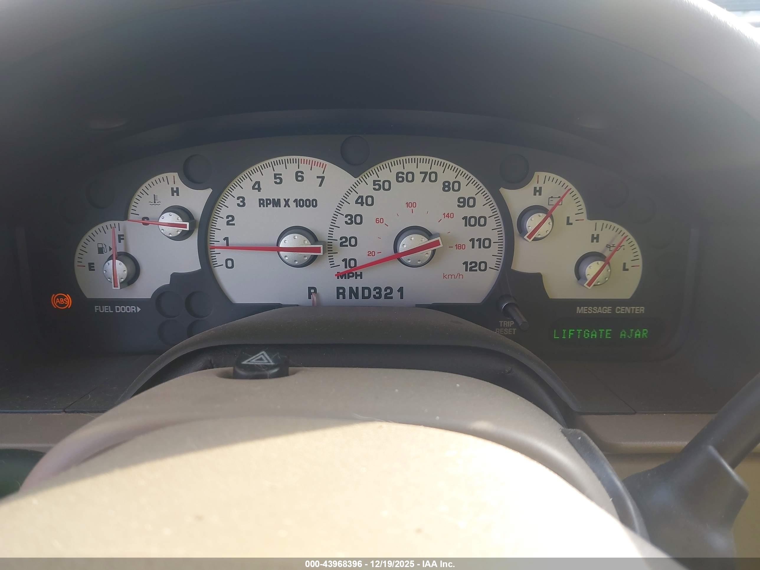 MERCURY MOUNTAINEER image 7