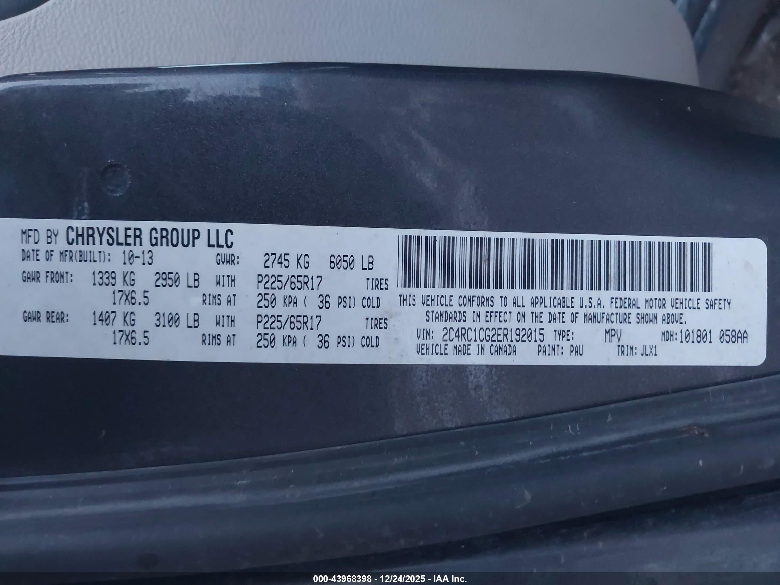 CHRYSLER TOWN image 9
