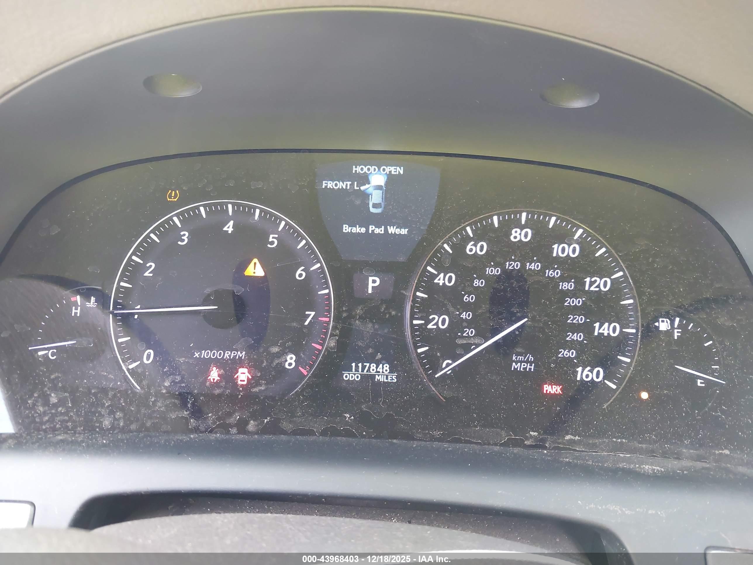 LEXUS LS image 7