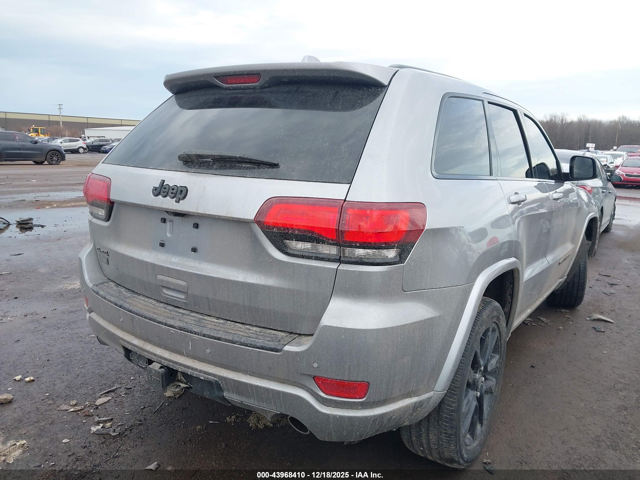 JEEP GRAND image 4