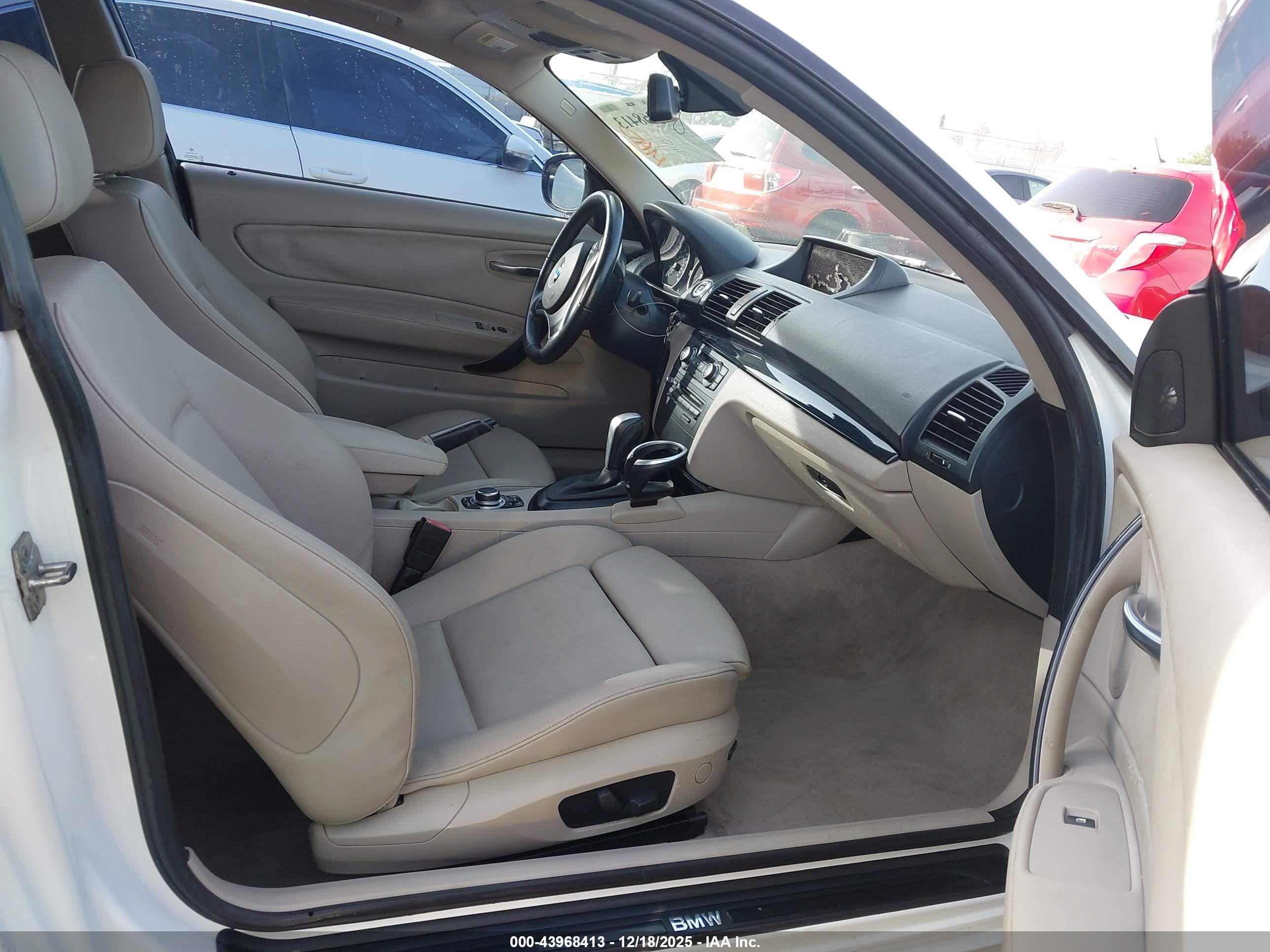 BMW 128I image 5