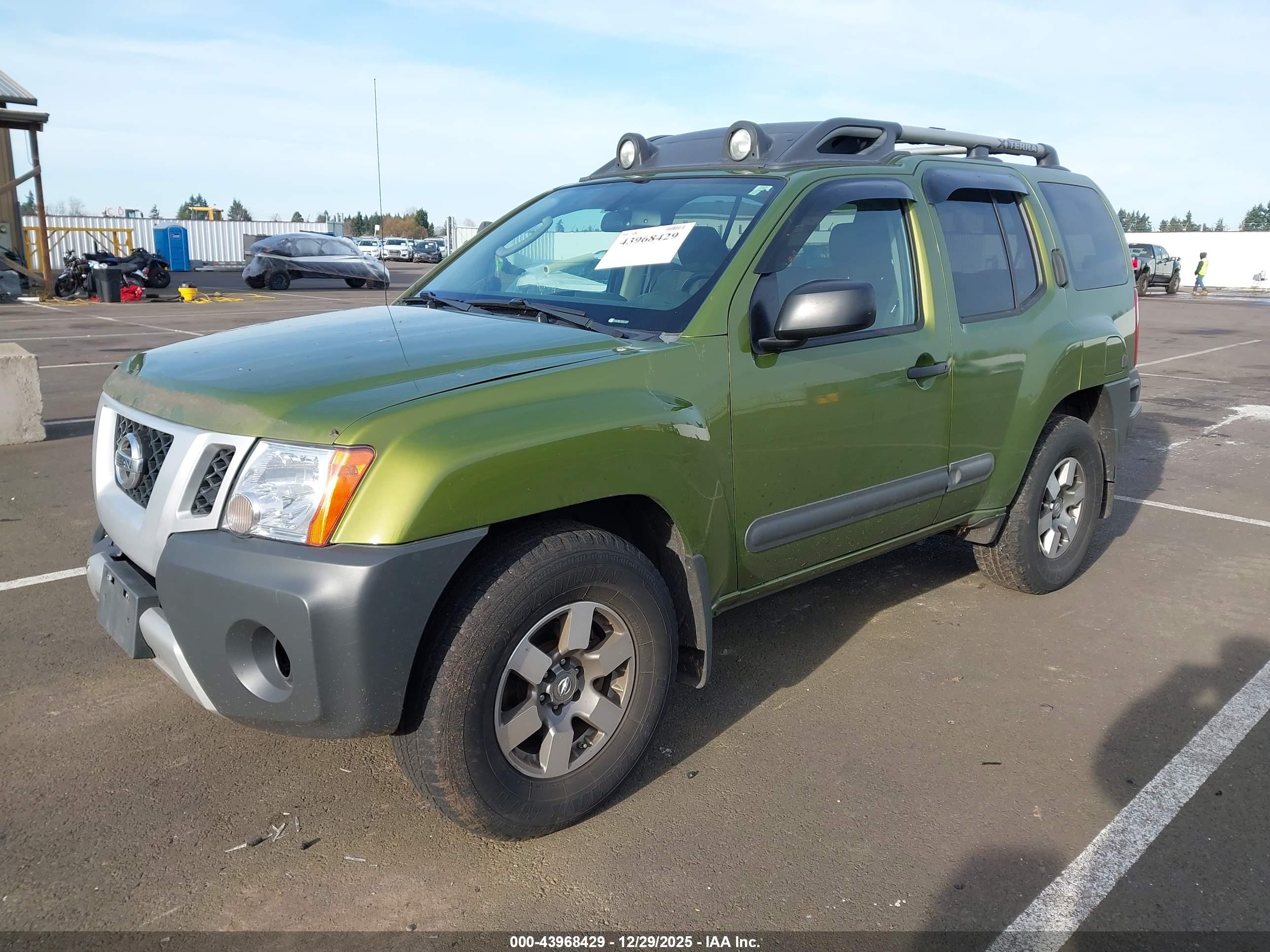 NISSAN XTERRA image 2