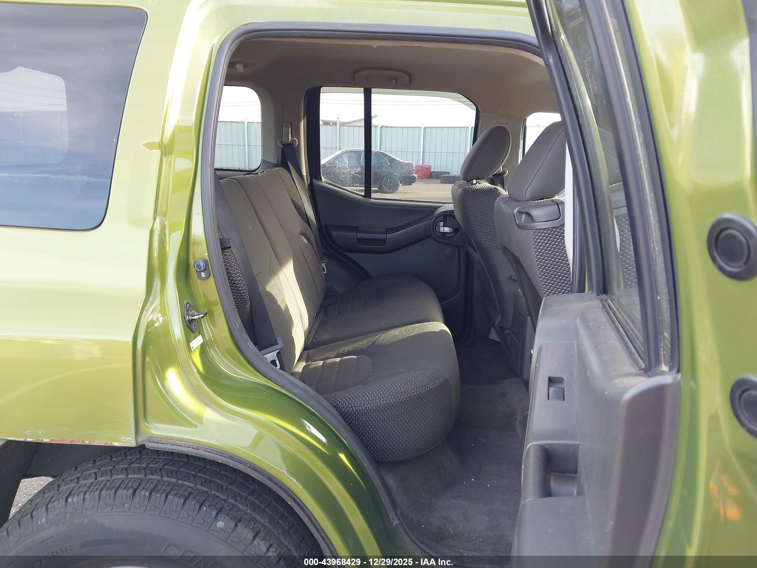 NISSAN XTERRA image 8