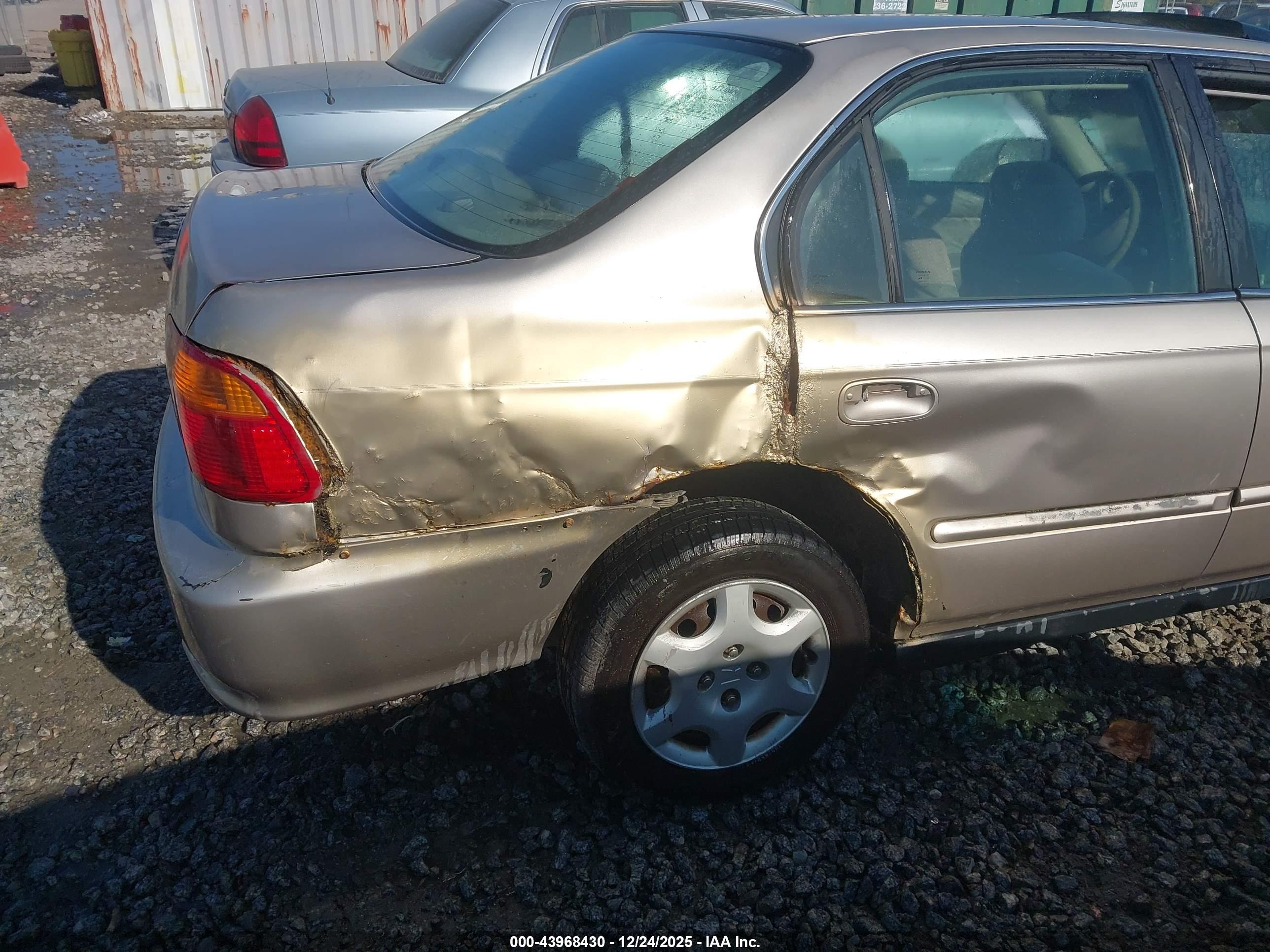 HONDA CIVIC image 6