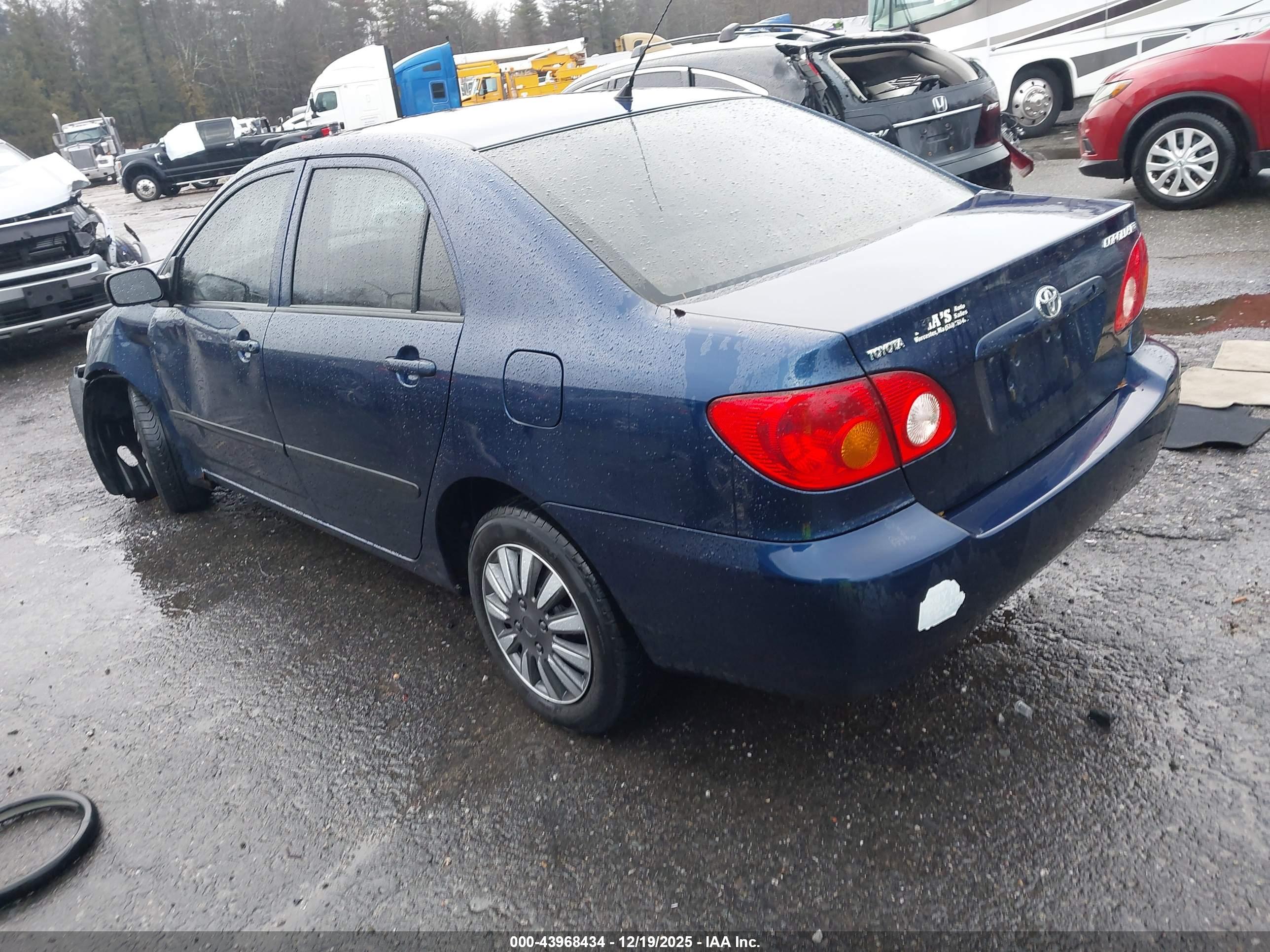 TOYOTA COROLLA image 3