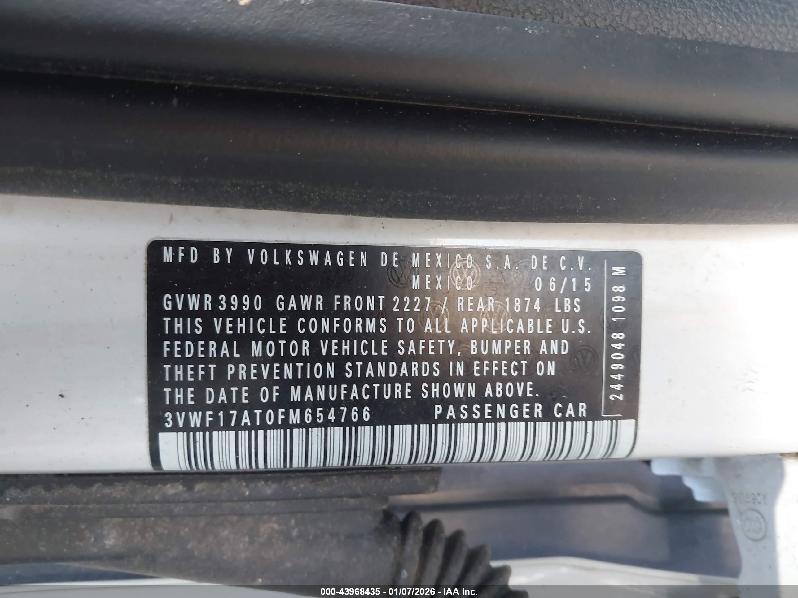 VOLKSWAGEN BEETLE image 9