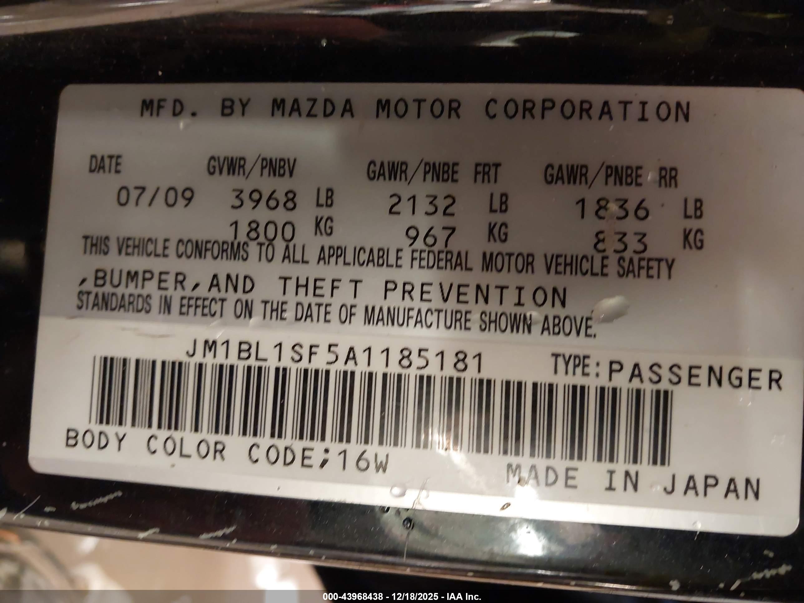 MAZDA MAZDA3 image 9