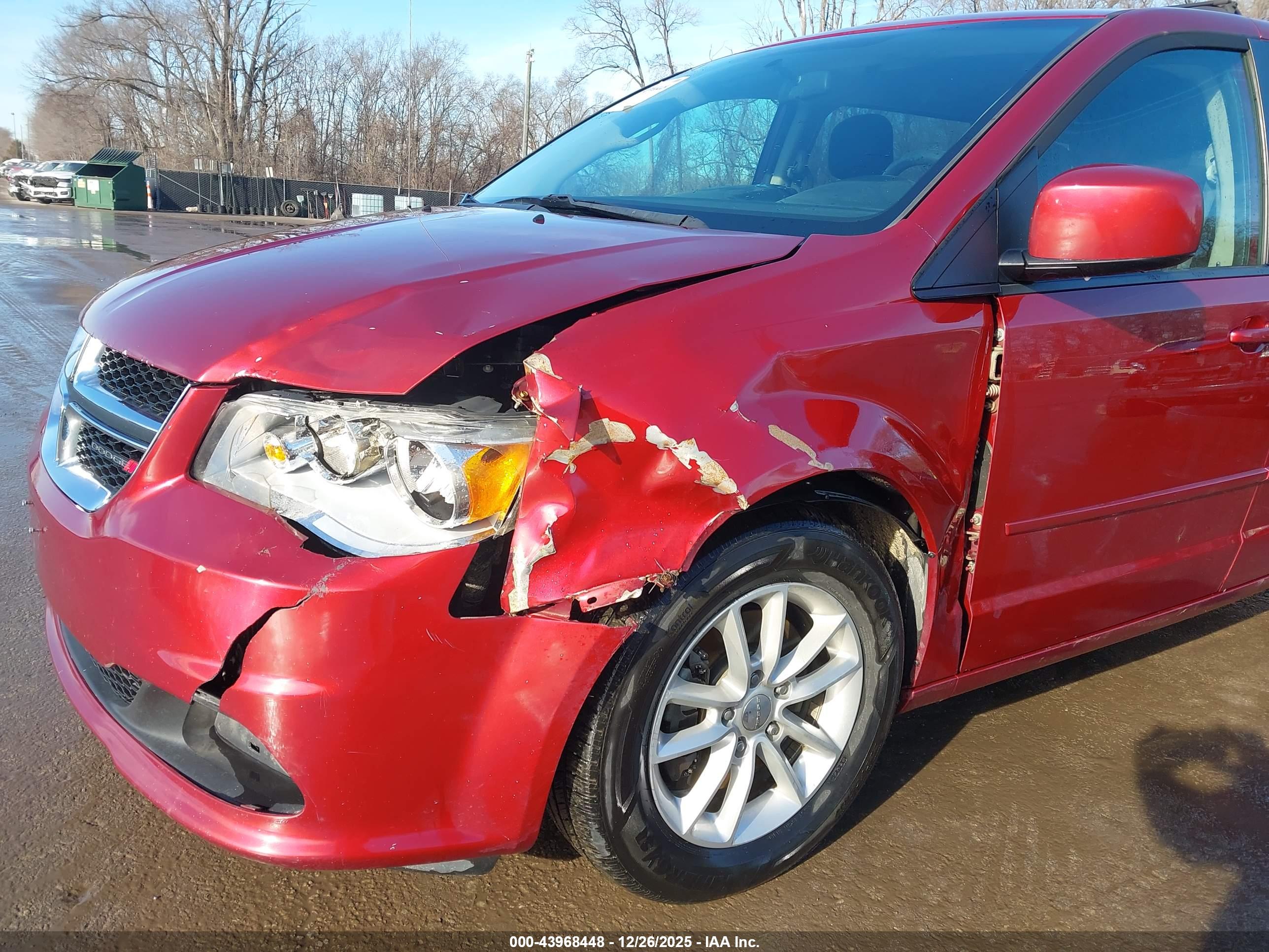 DODGE GRAND image 6