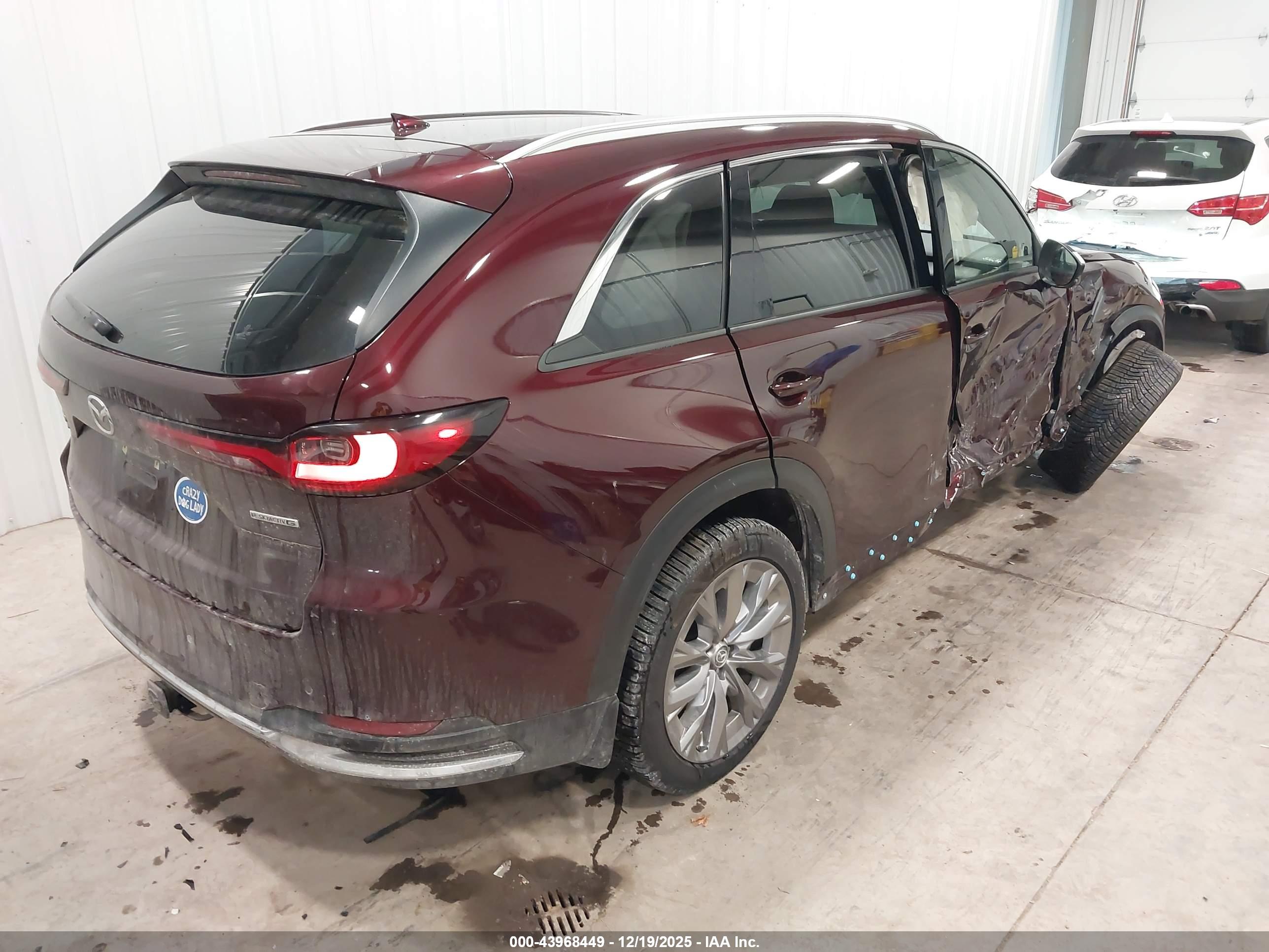 MAZDA CX-90 image 4
