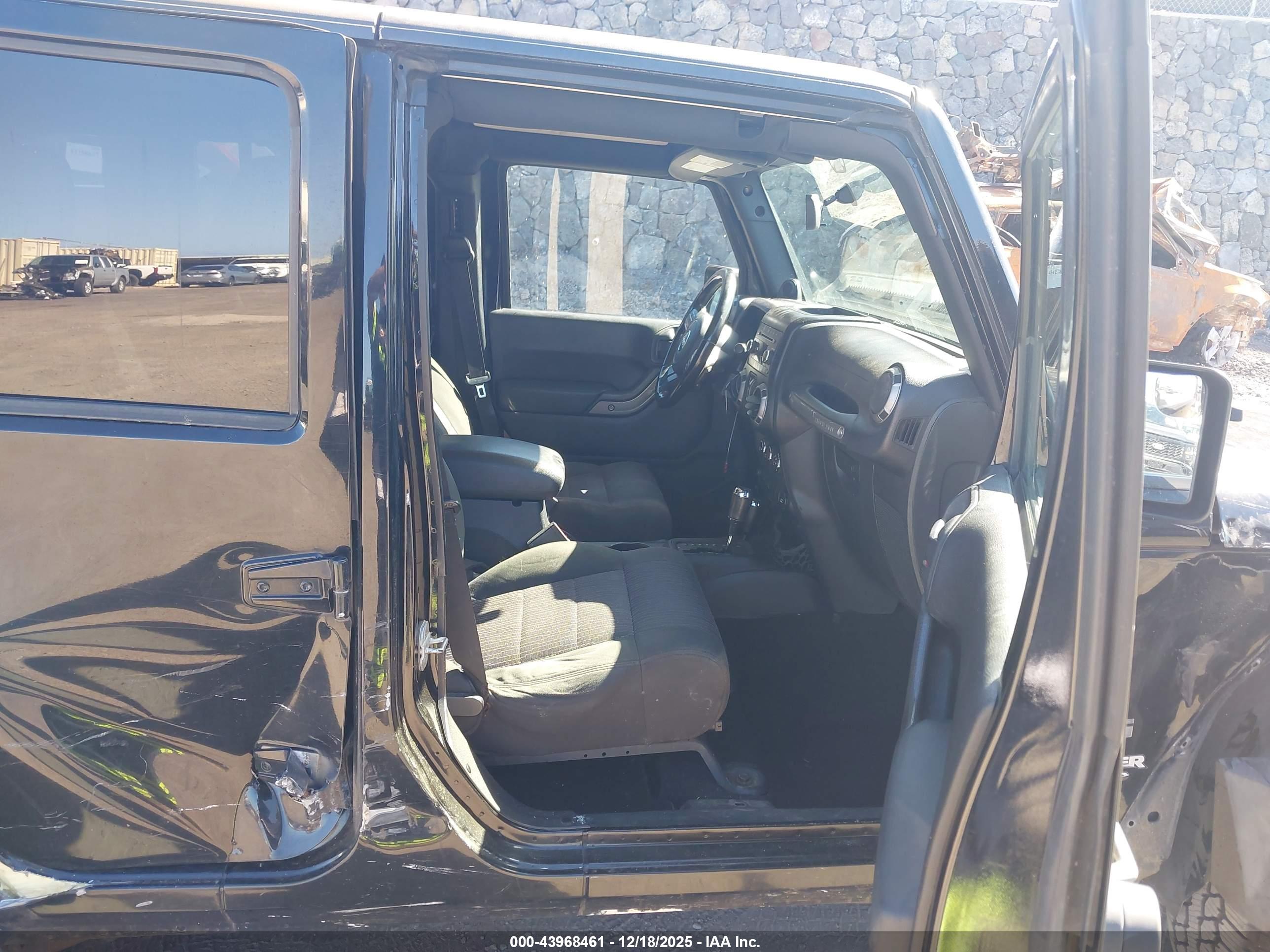 JEEP WRANGLER image 5