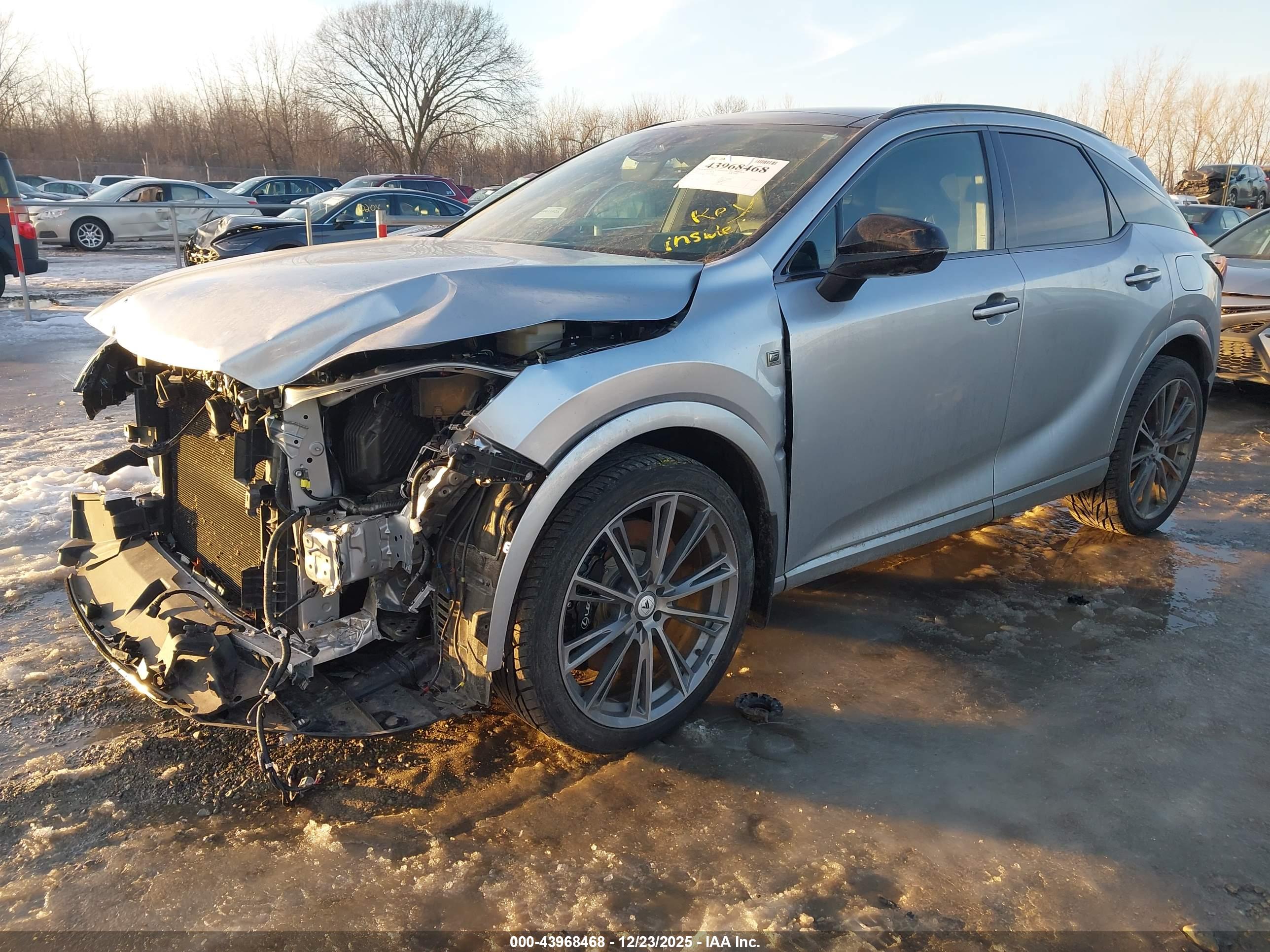 LEXUS RX image 2