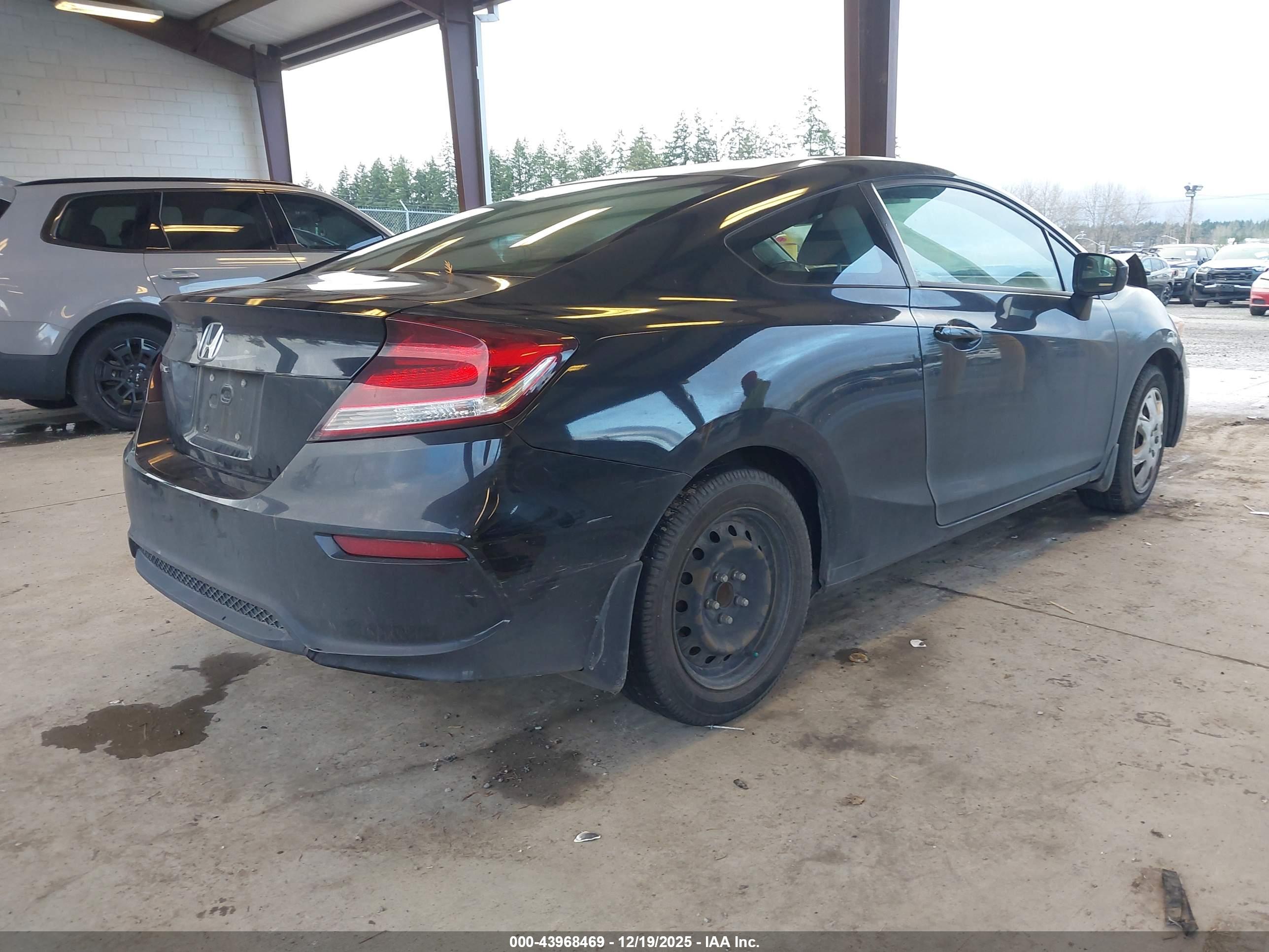 HONDA CIVIC image 4